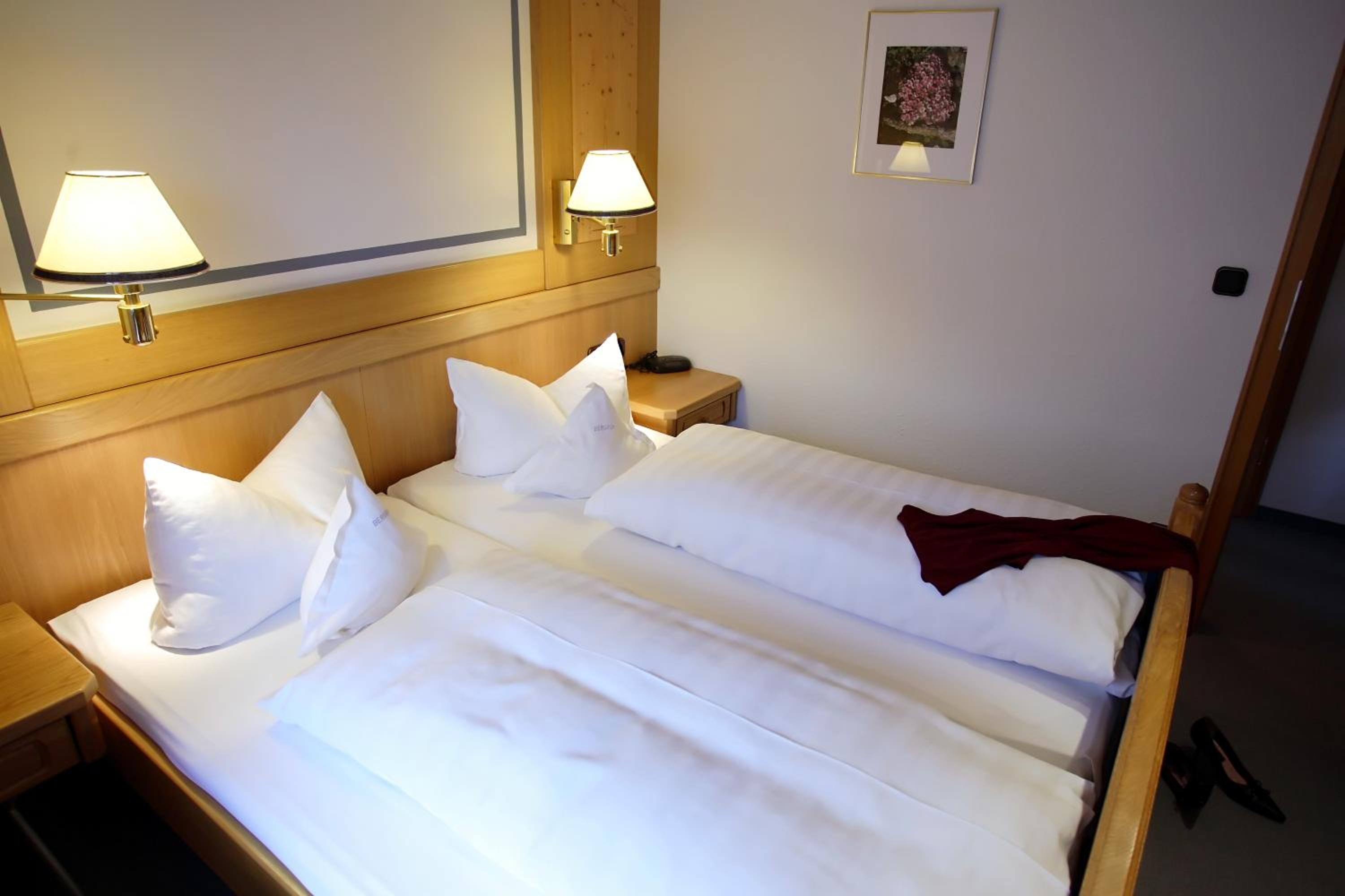 One-Bedroom Suite photo 2