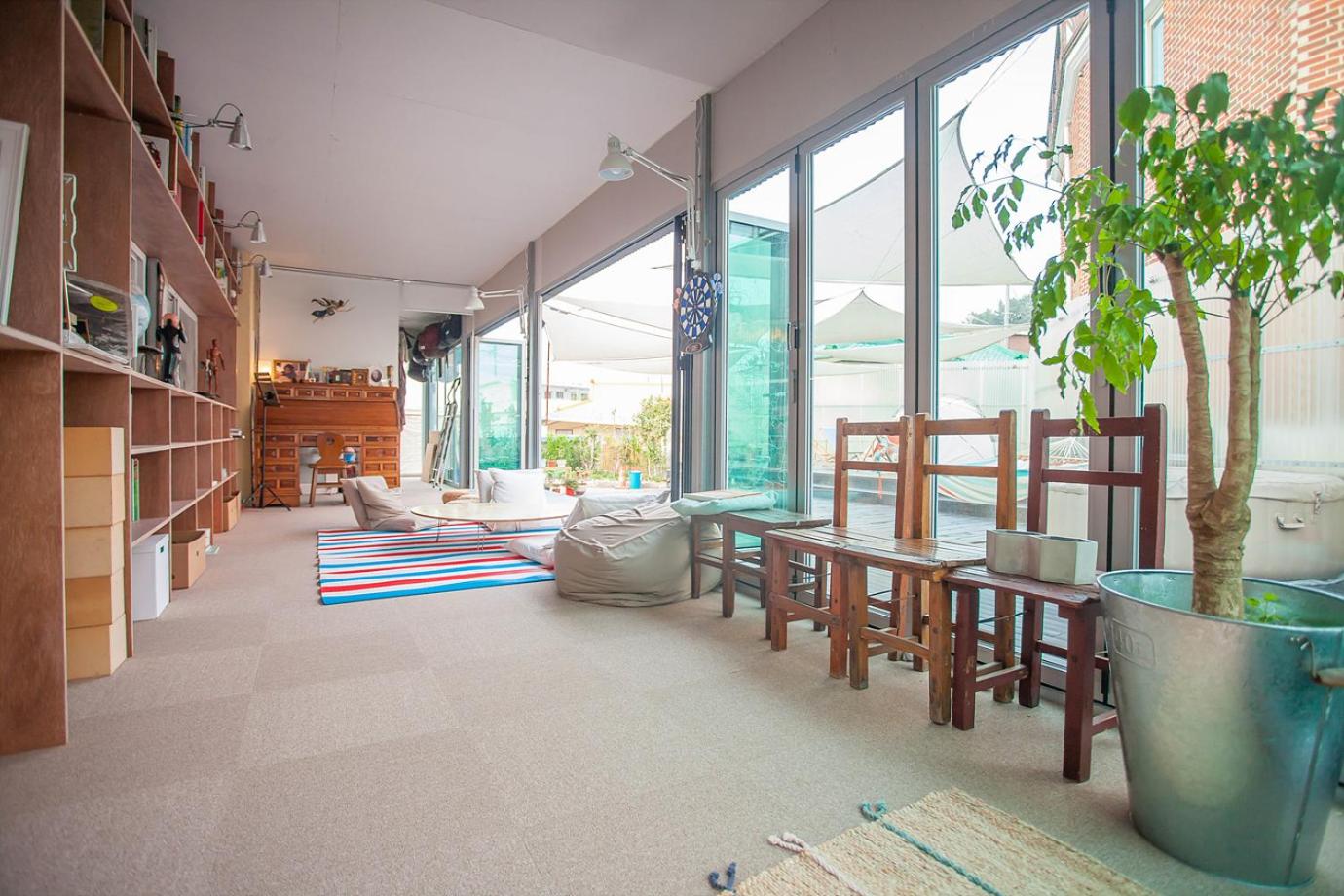 One-Bedroom House photo 1