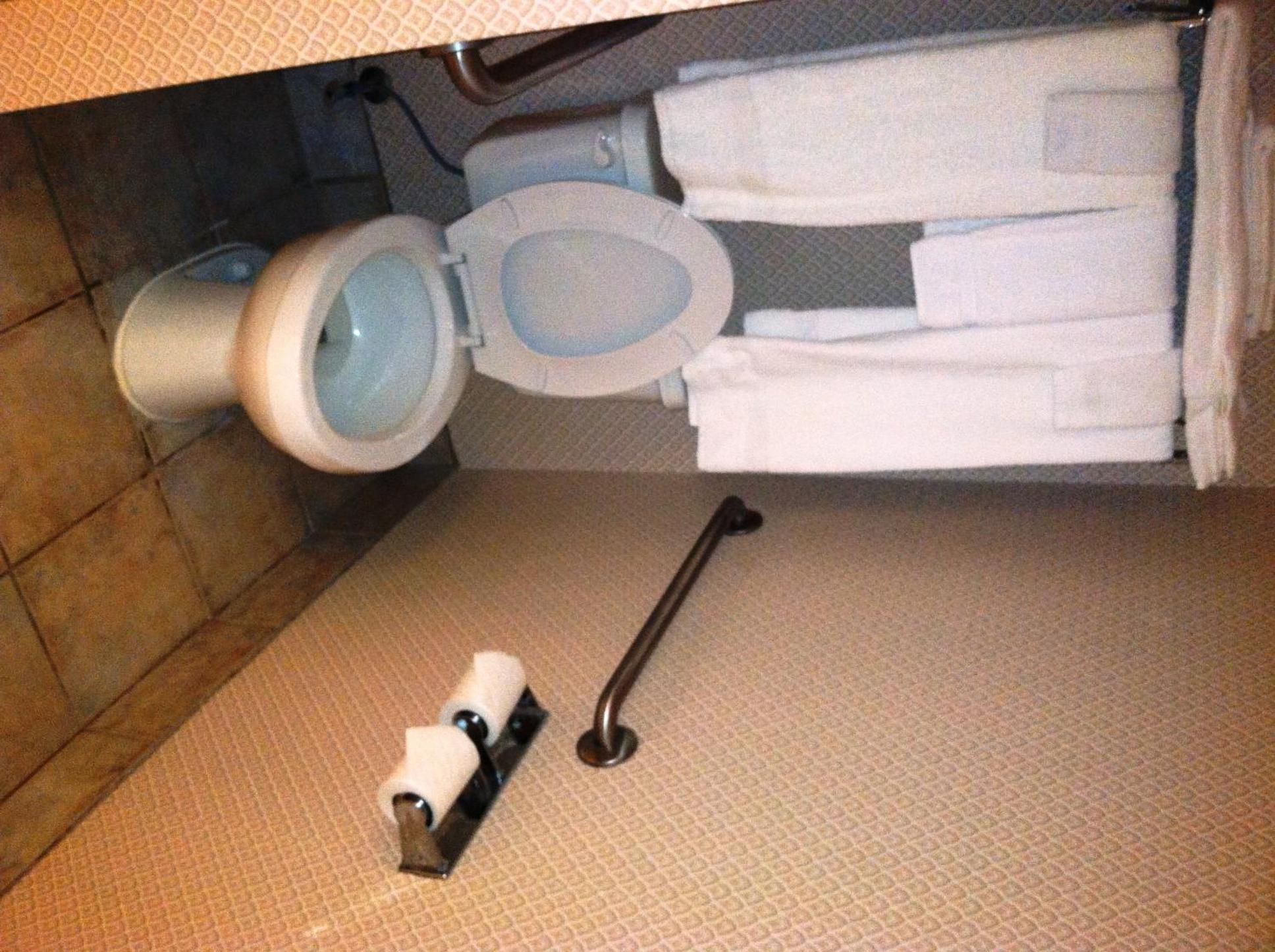 Standard King Room photo 2