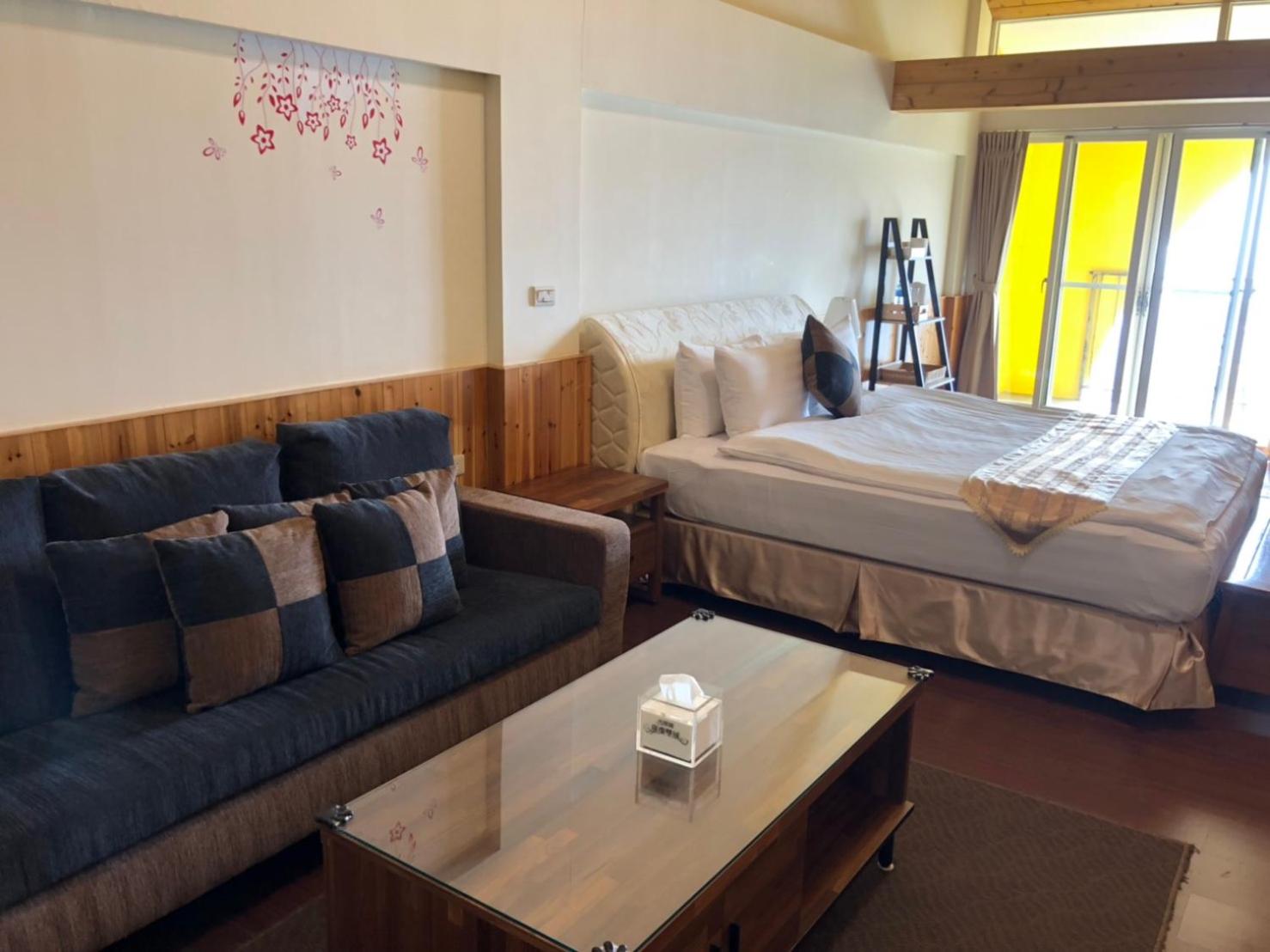 Deluxe Double Room - Building B photo 3