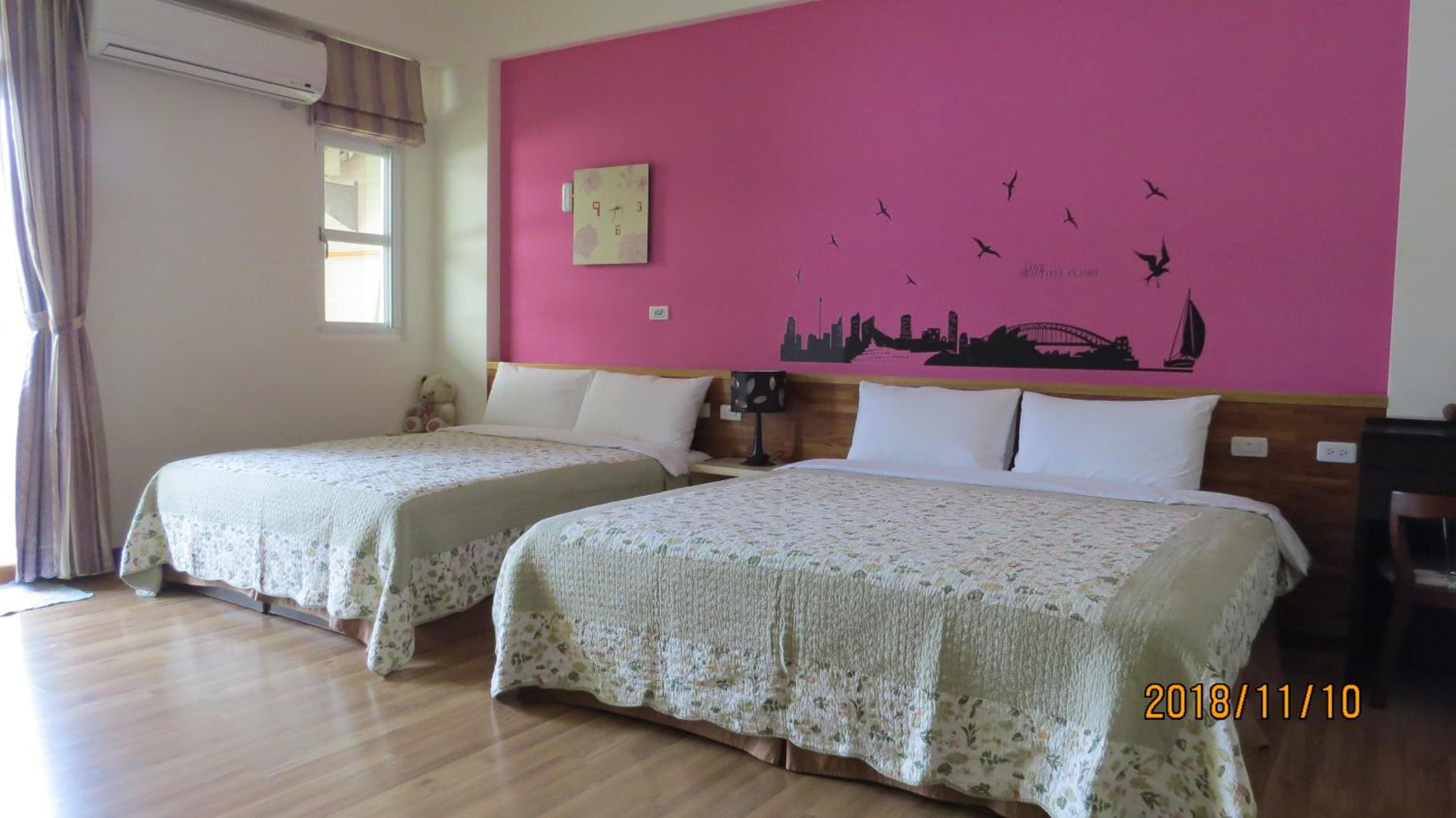 Quadruple Room with Balcony photo 2