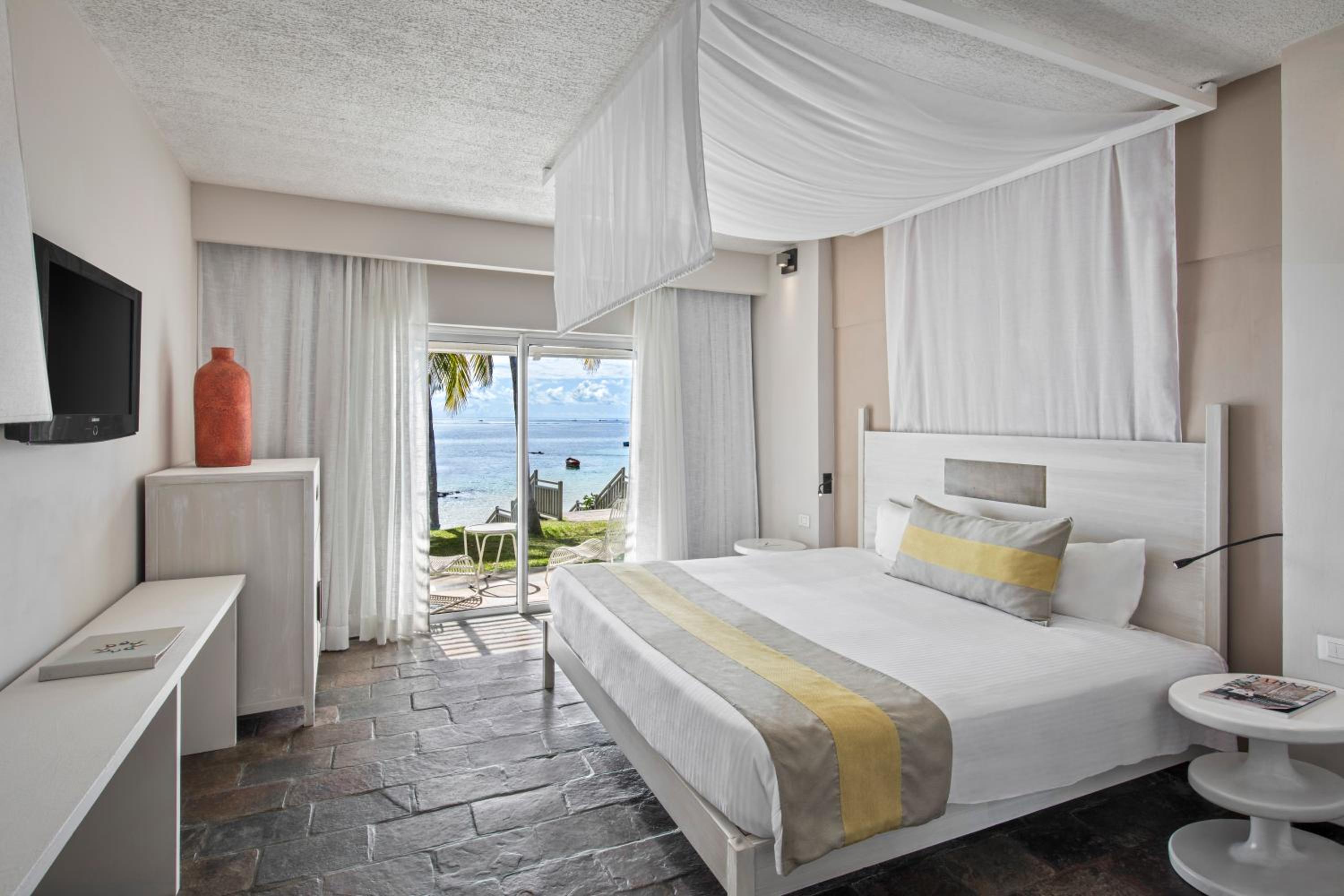 Deluxe Room Adults Only photo 1