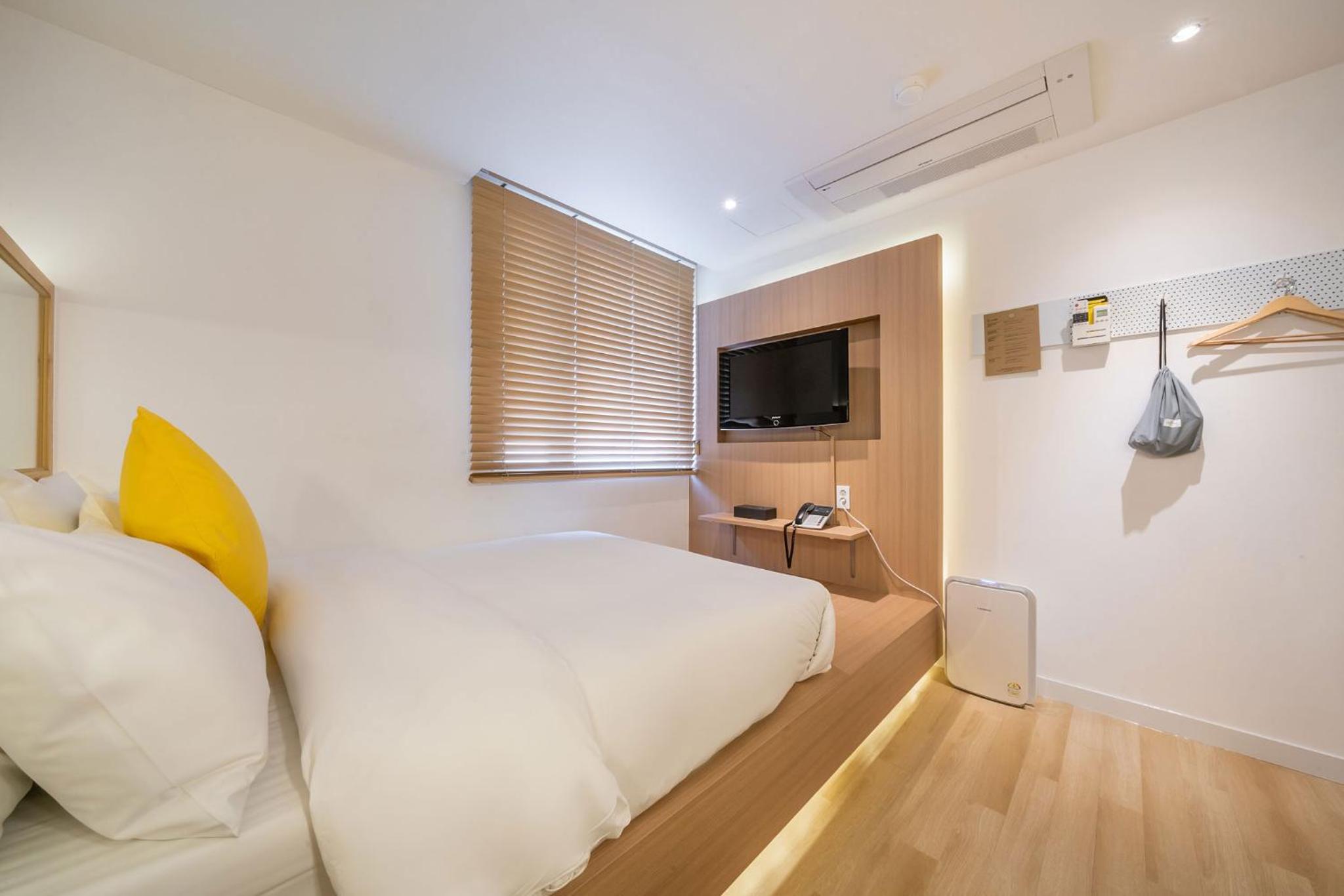 Standard Double Room photo 2