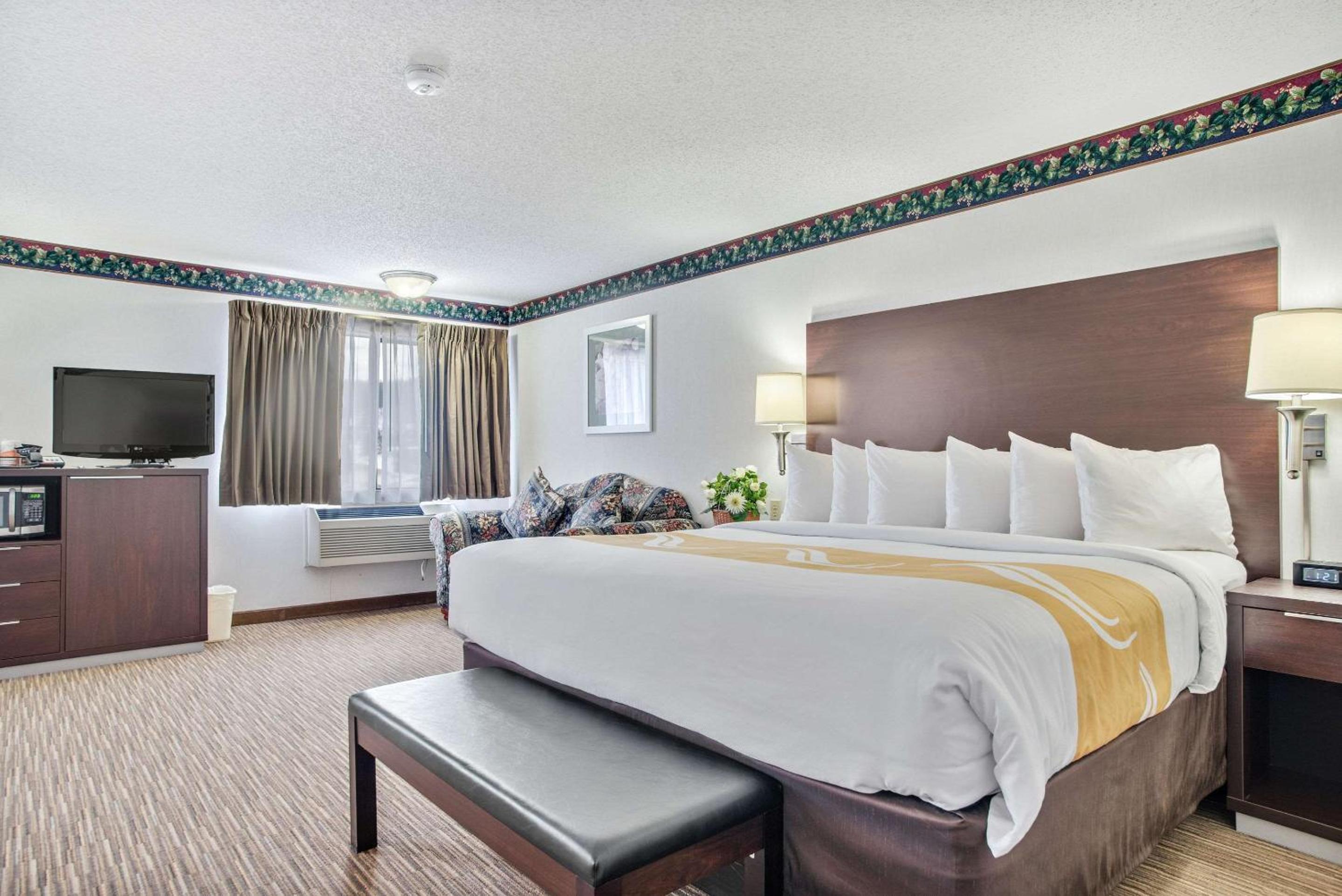 King Suite photo 2