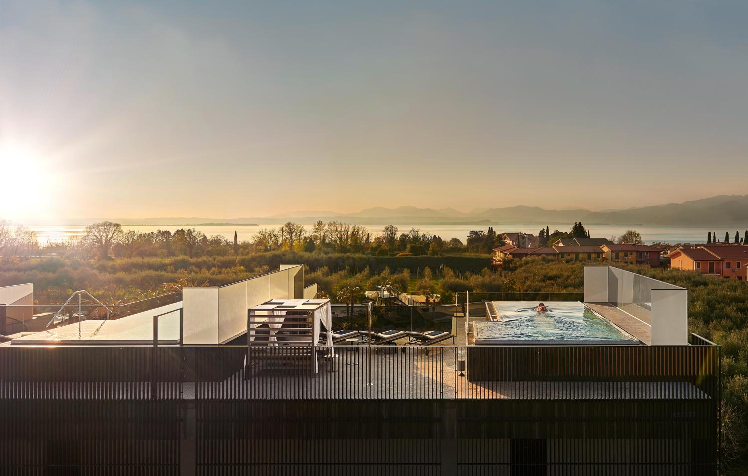 Villa with Private Pool - Photo 3