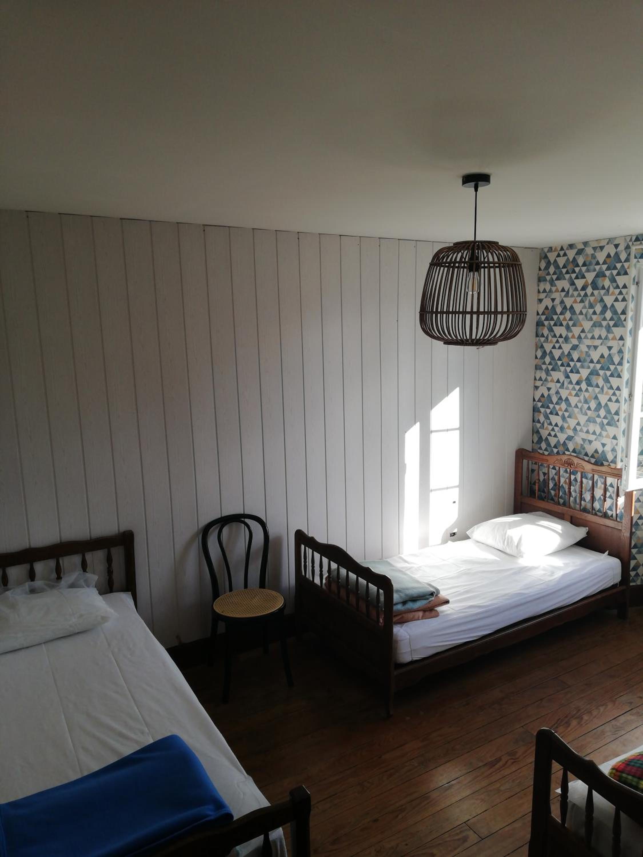 Economy Triple Room with Shared Bathroom