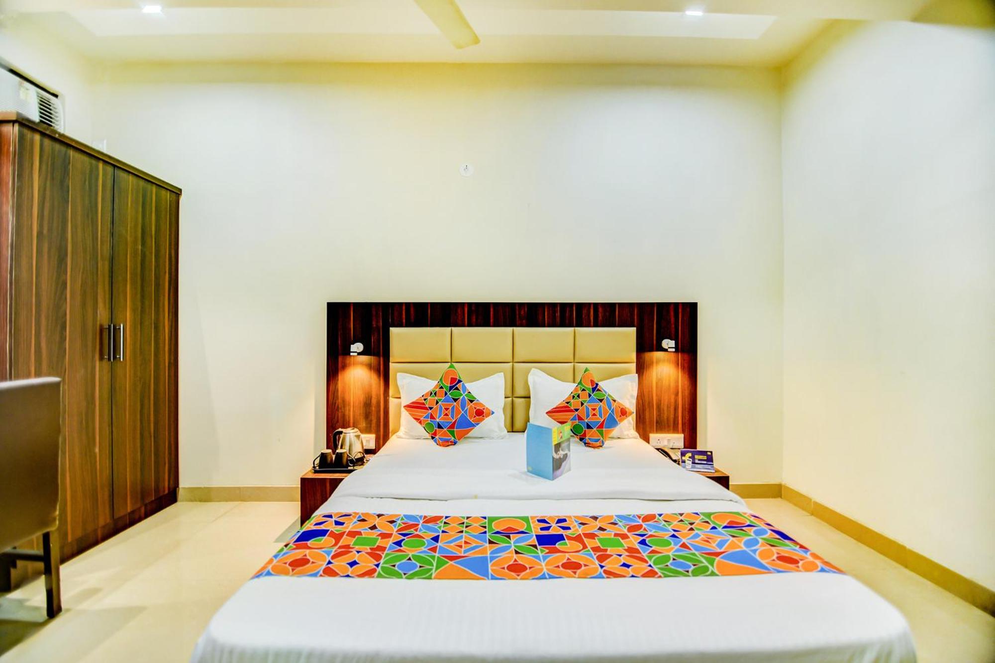 Economy Triple Room