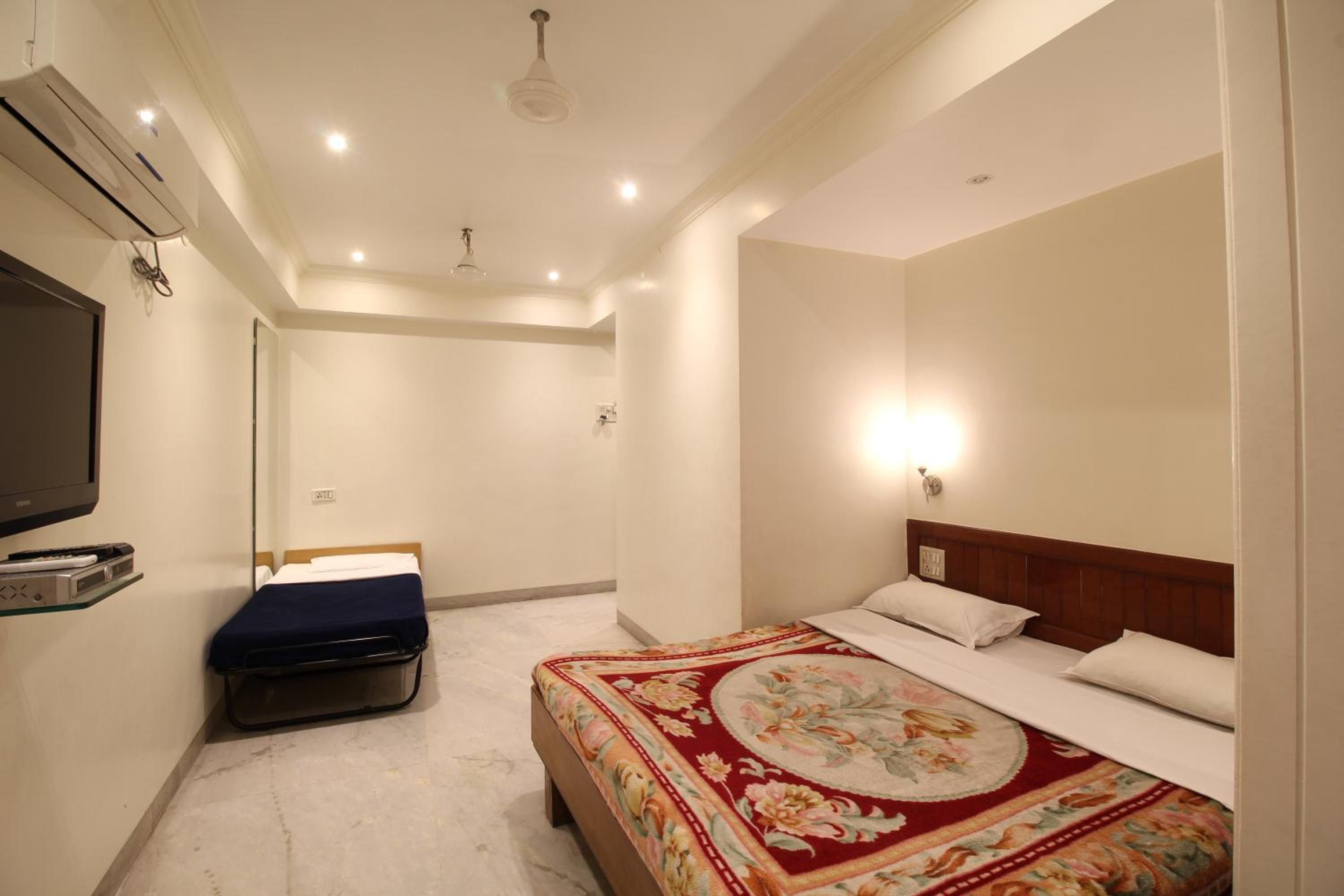 Standard Triple Room Non AC