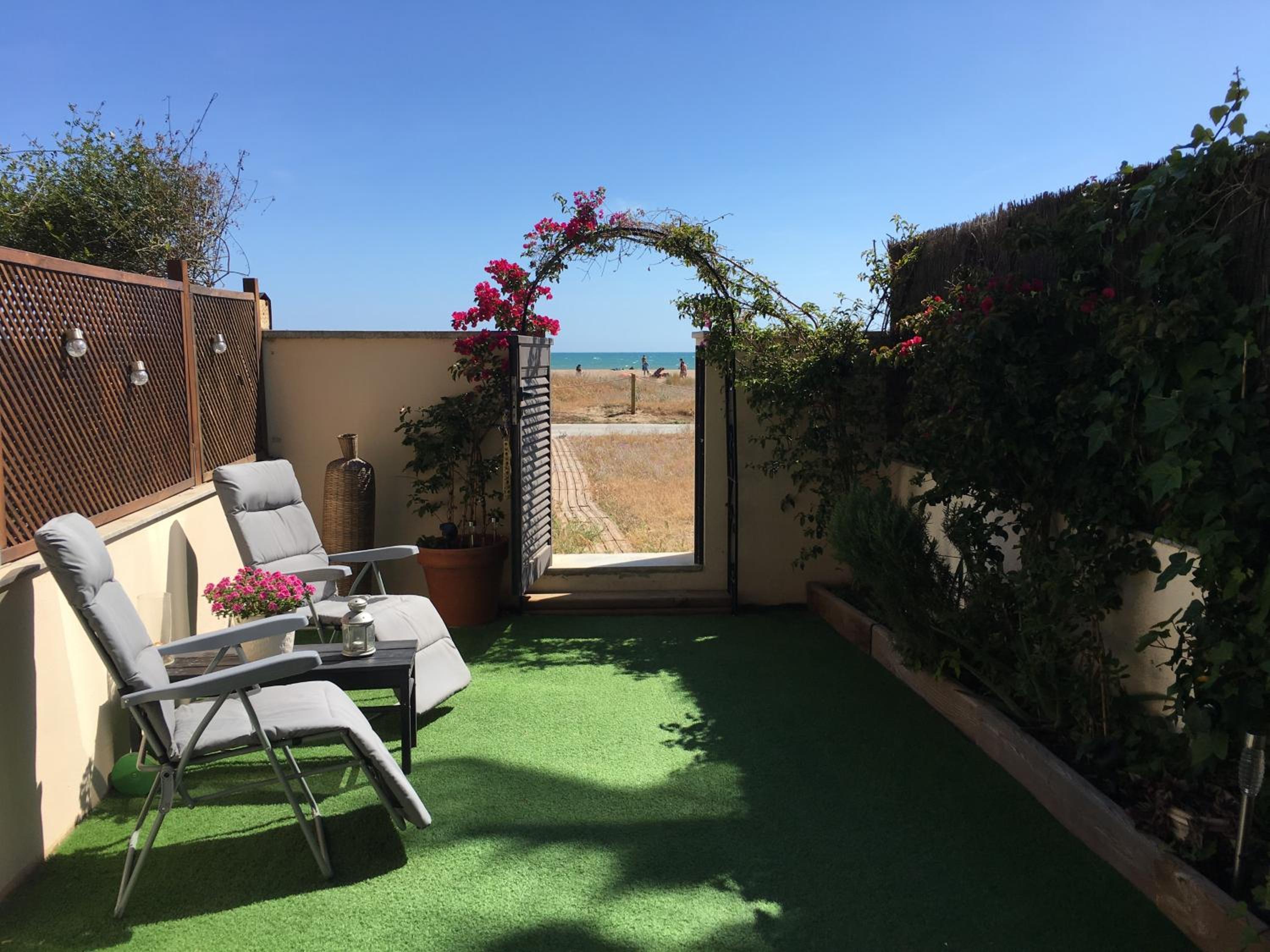 Apartment with Sea View photo 2
