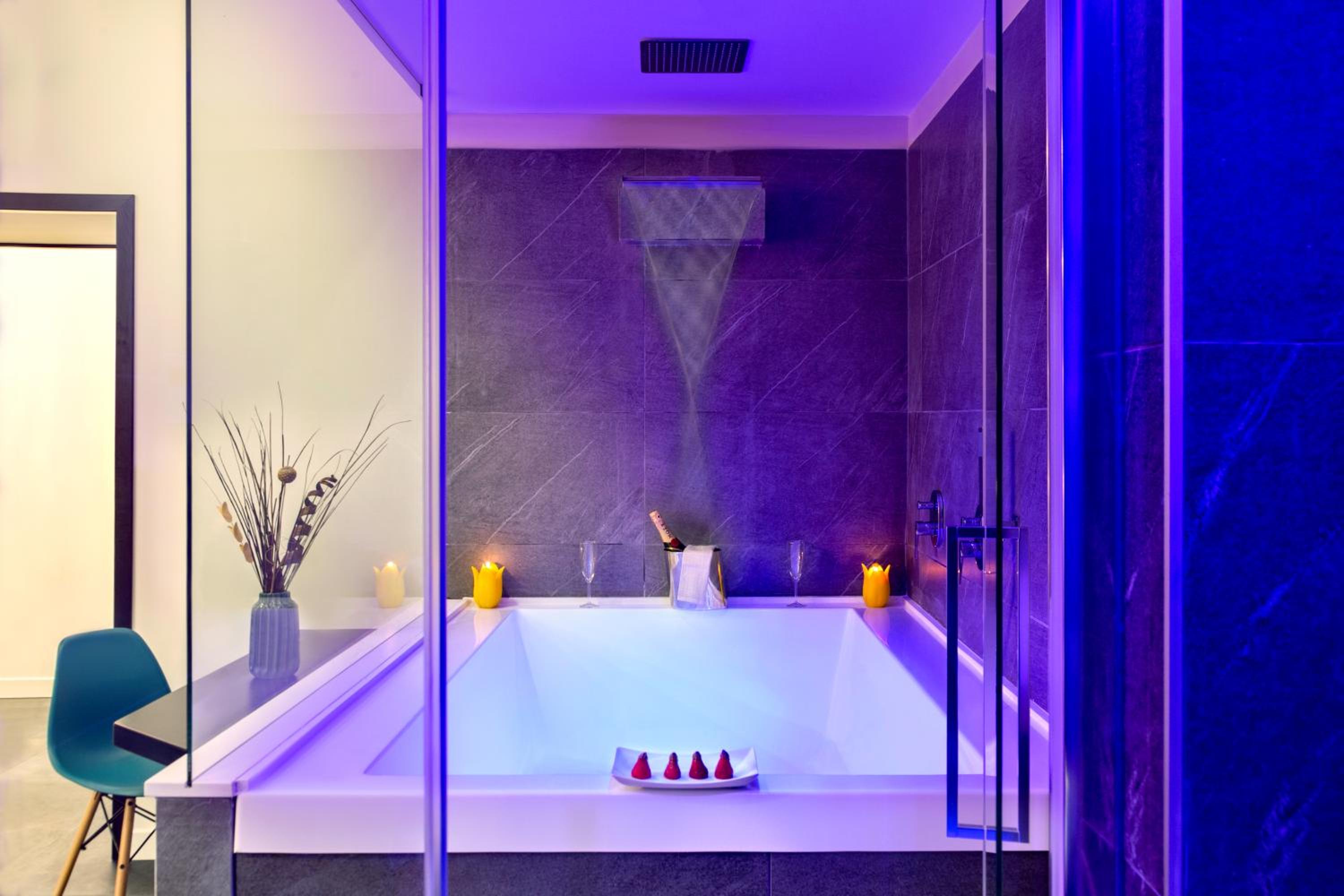 Depandance King Room with Spa Bath and Sauna photo 3