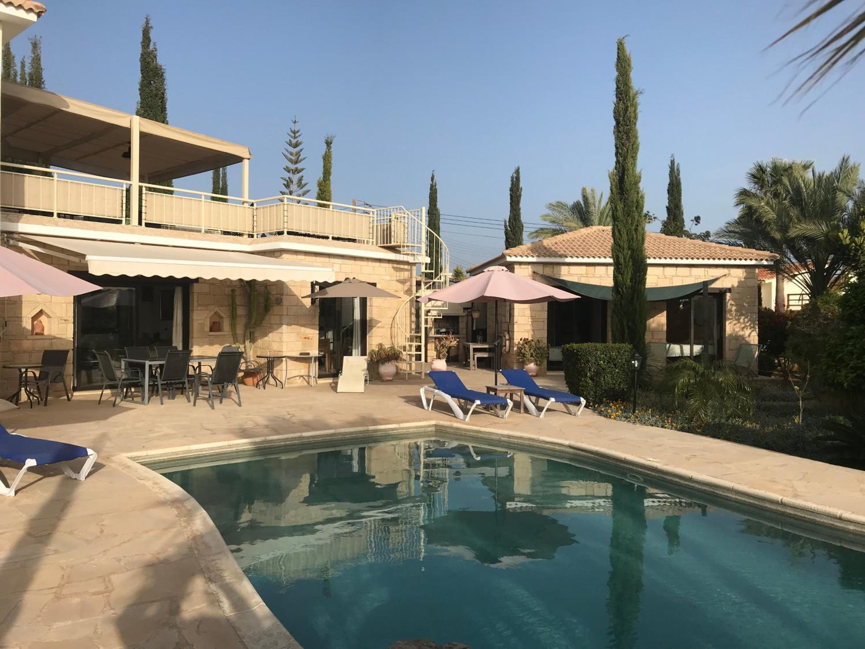 Deluxe Villa photo 1