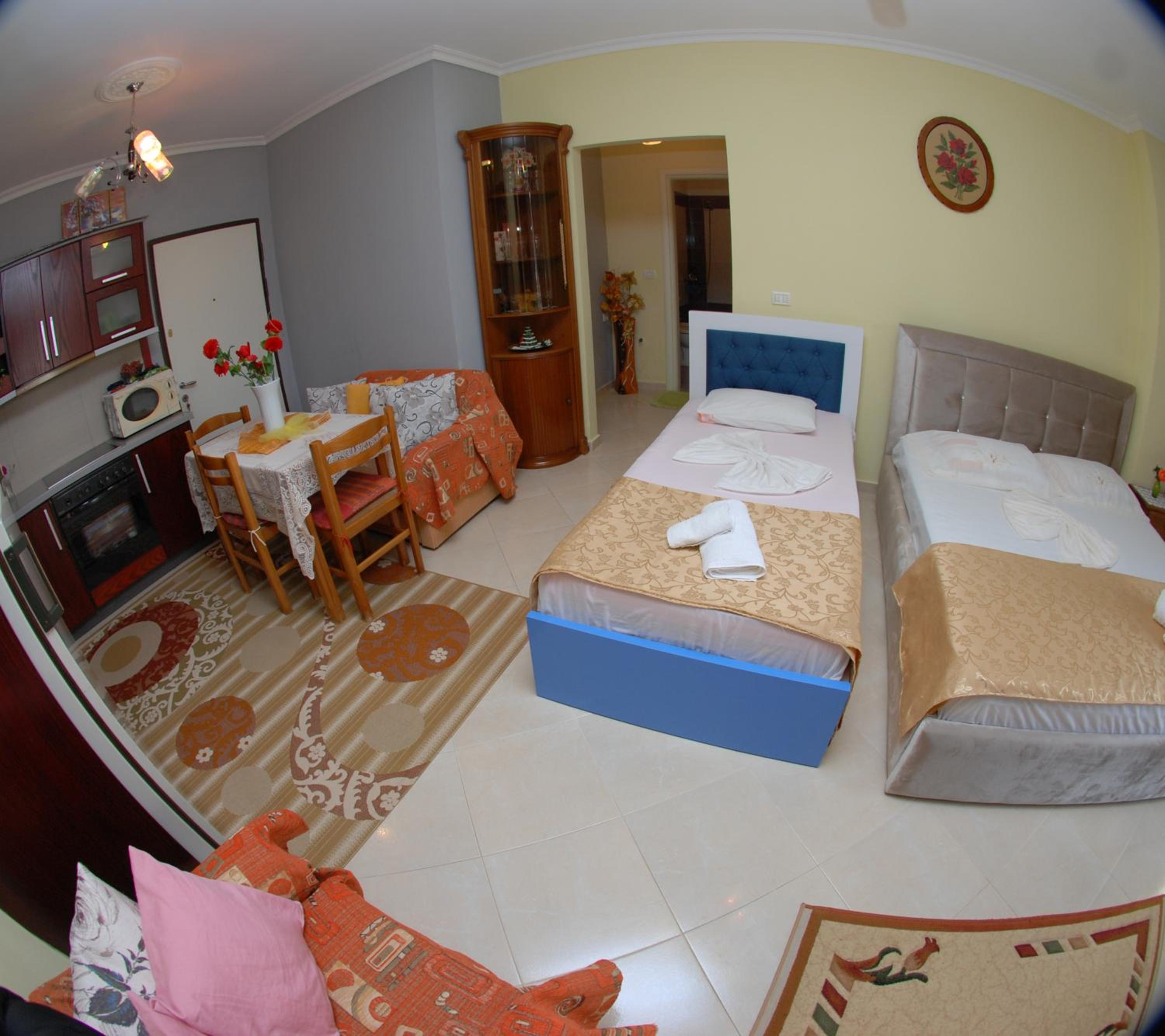 Studio Apartment