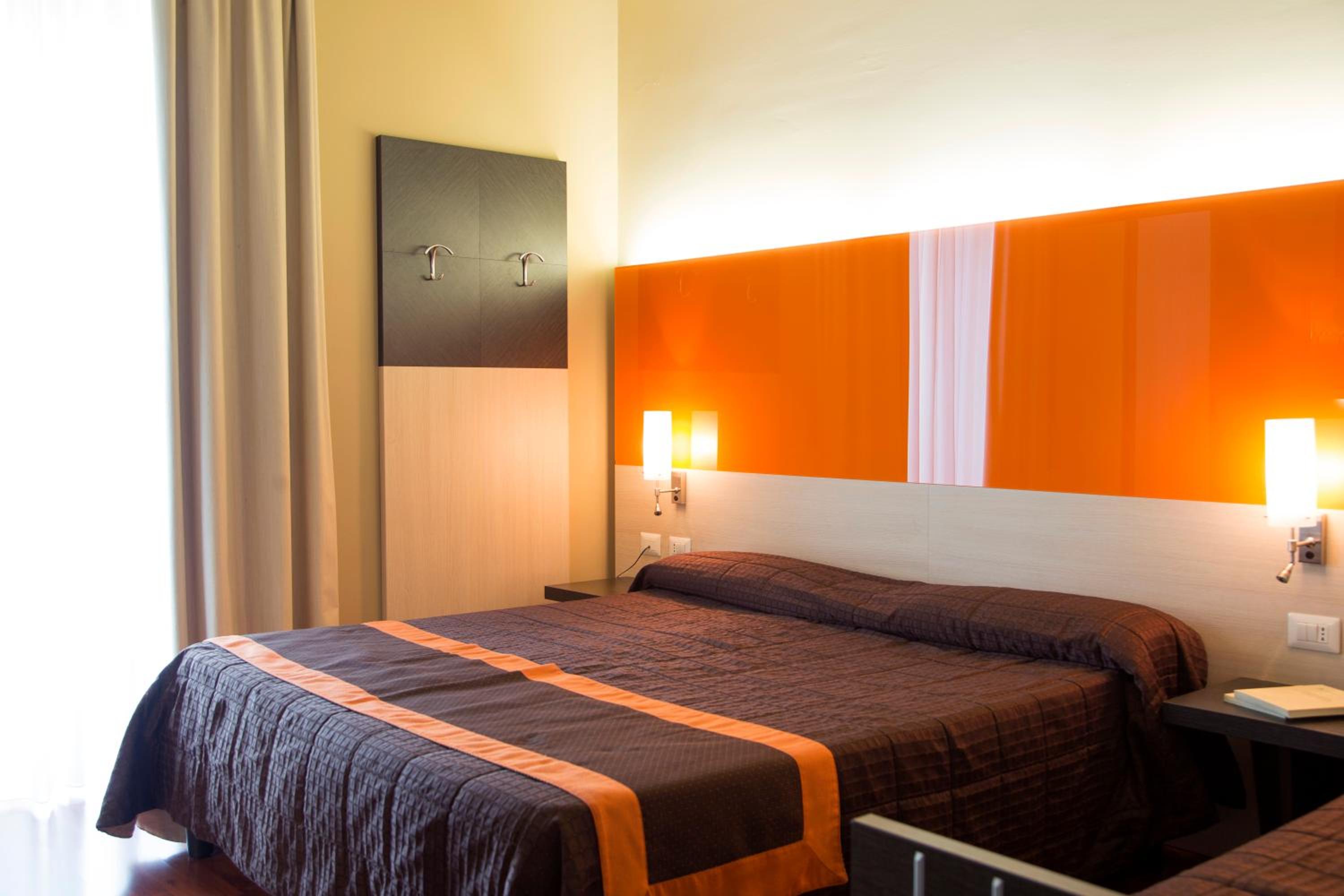 Triple Room - Photo 4