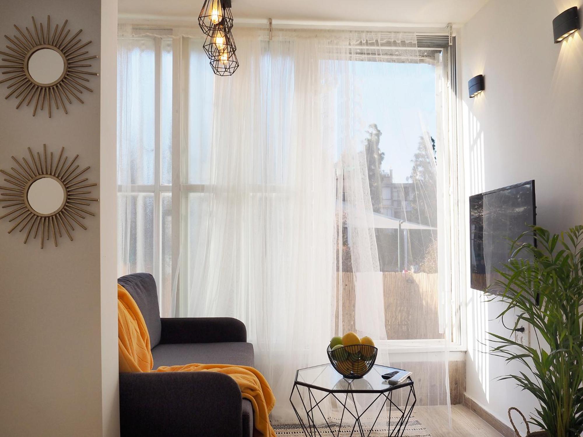 Studio Apartment - Photo 6