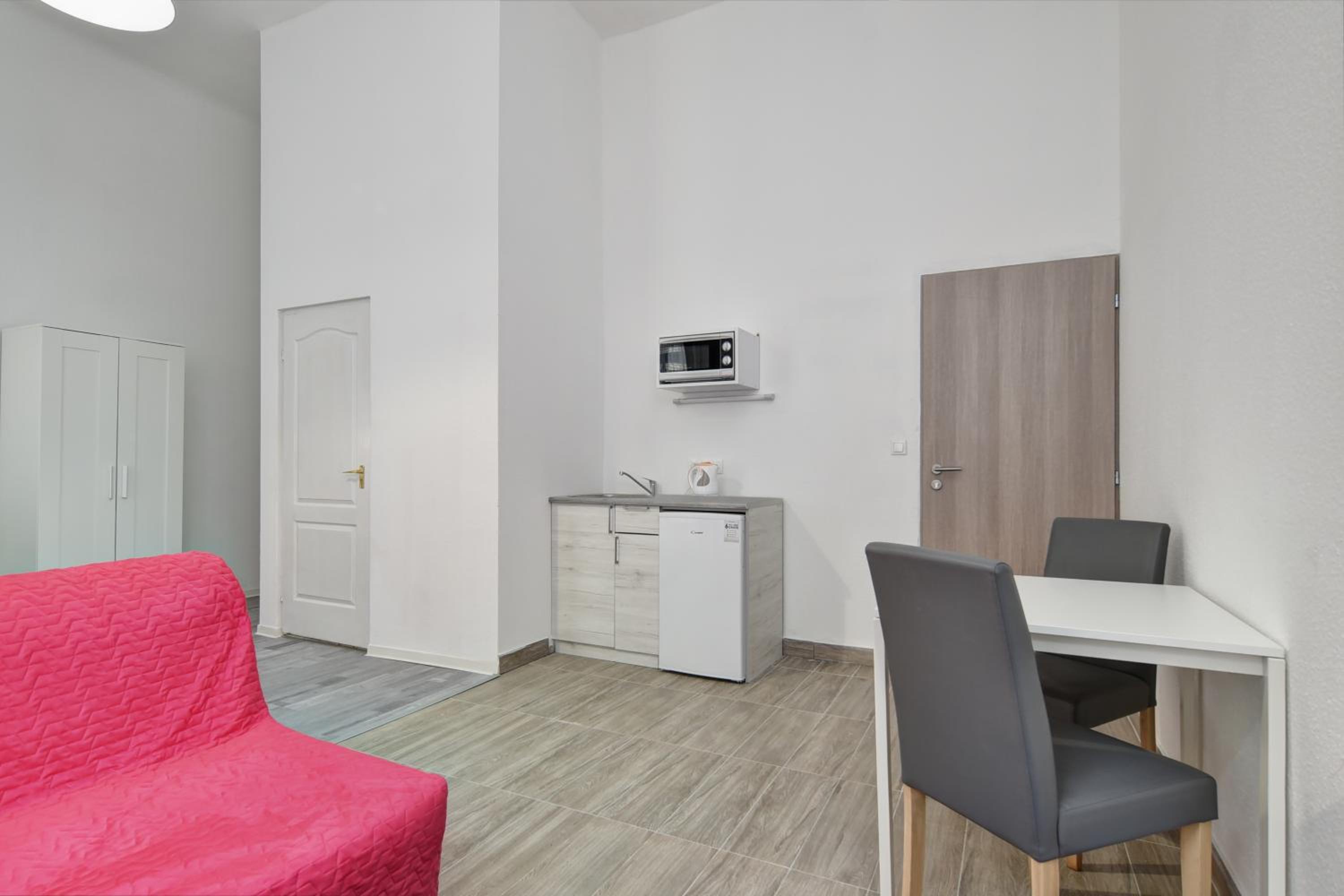Superior Apartment - Photo 7