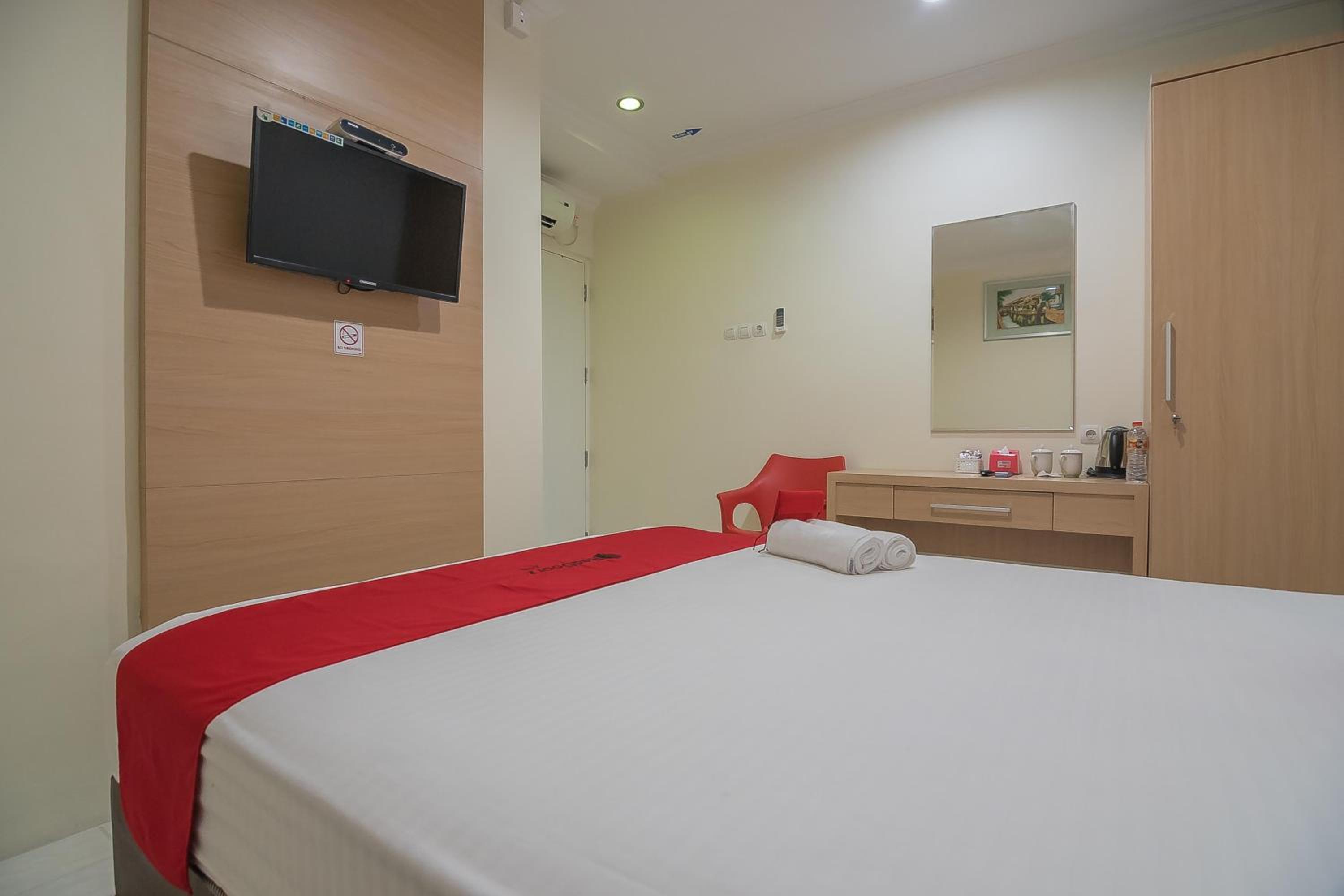 Double Room - Photo 5