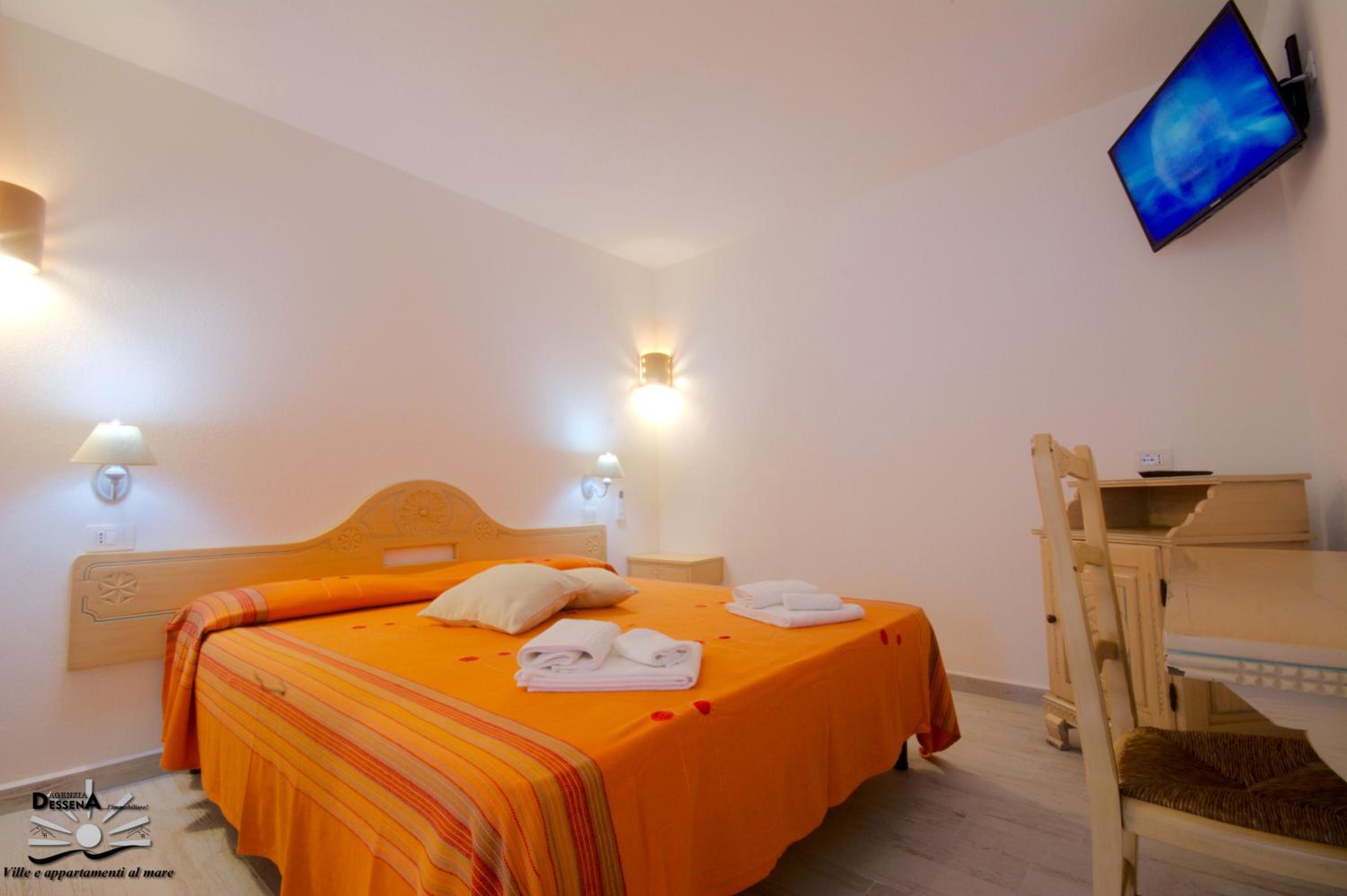 Economy Double Room photo 1
