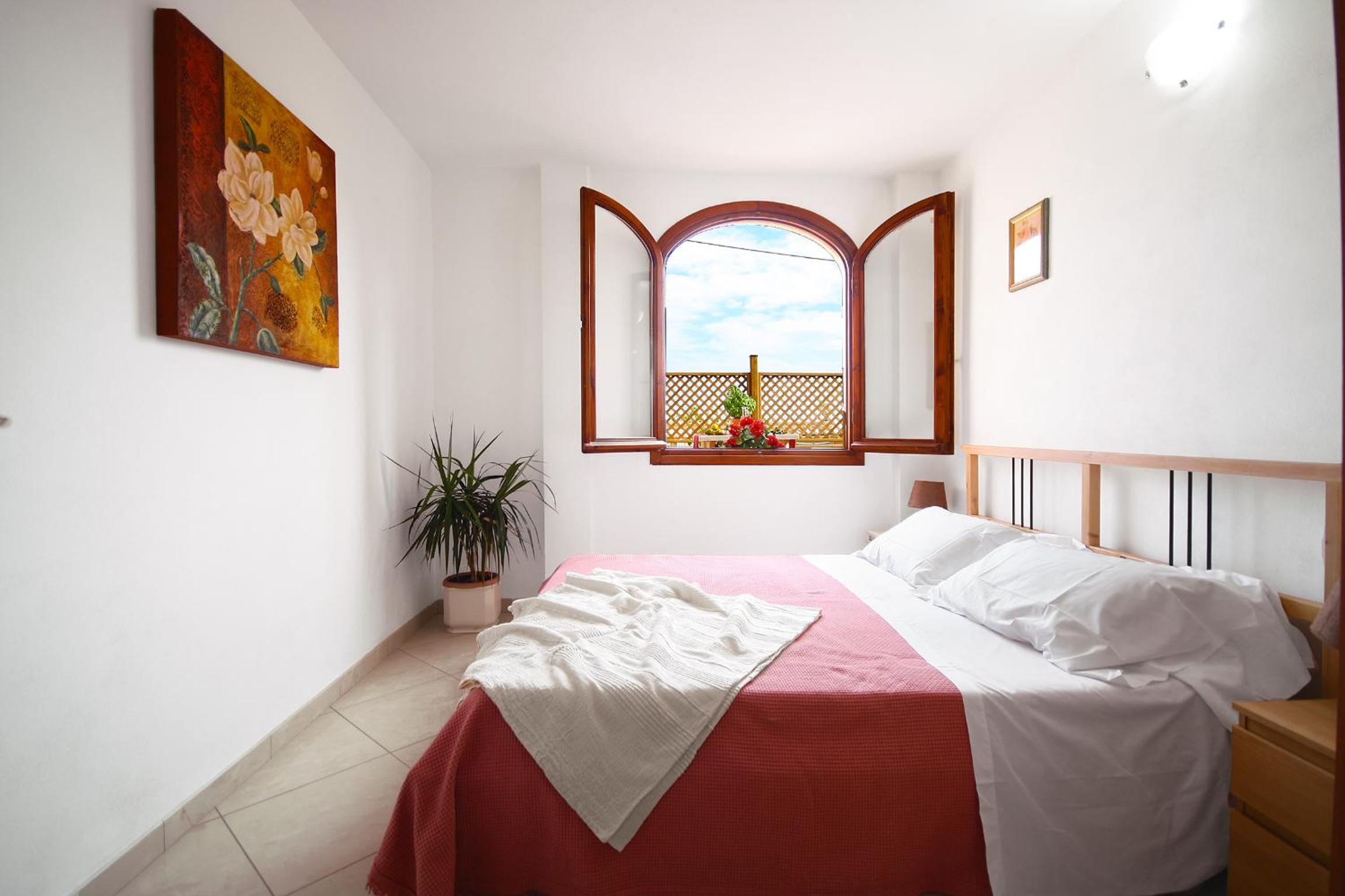 One-Bedroom Apartment with Terrace (3 Adults) - 121, Strada Comunale Poggi