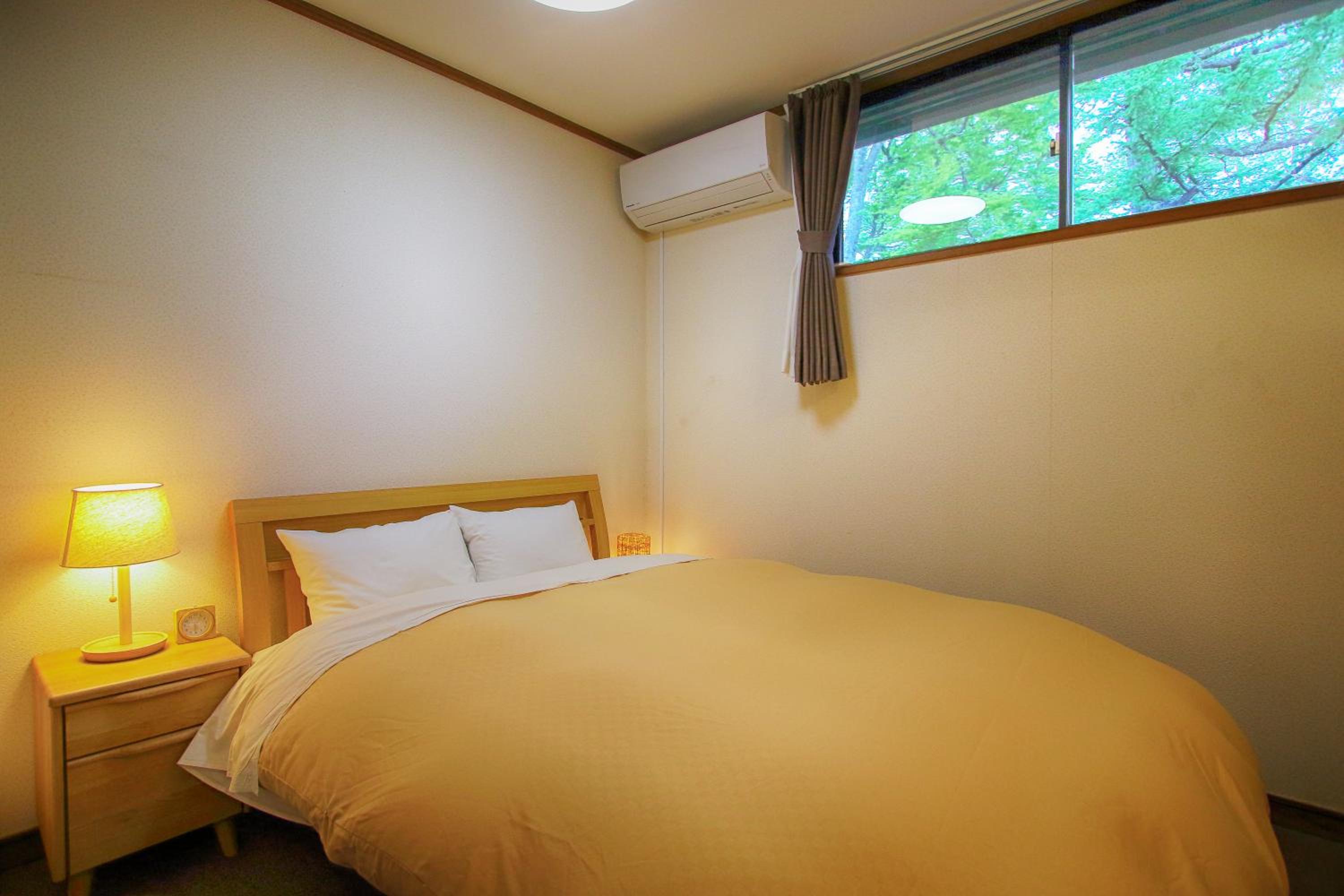 Economy Double Room - Photo 5