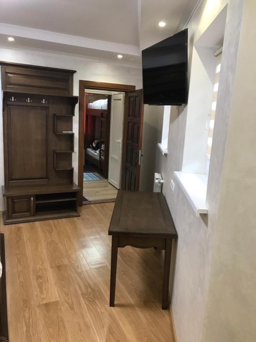 Family Room photo 1