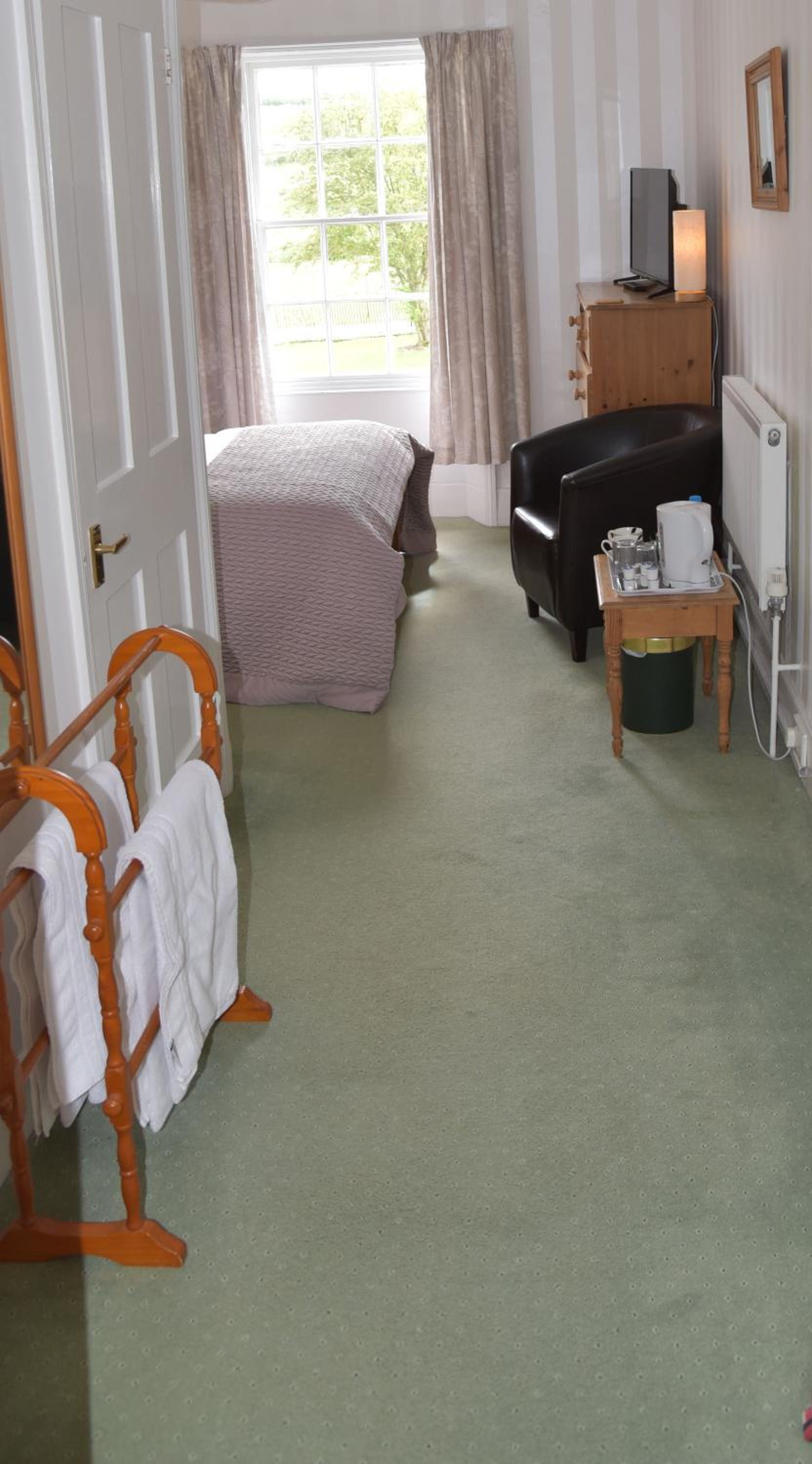 Standard Double Room - Photo 3
