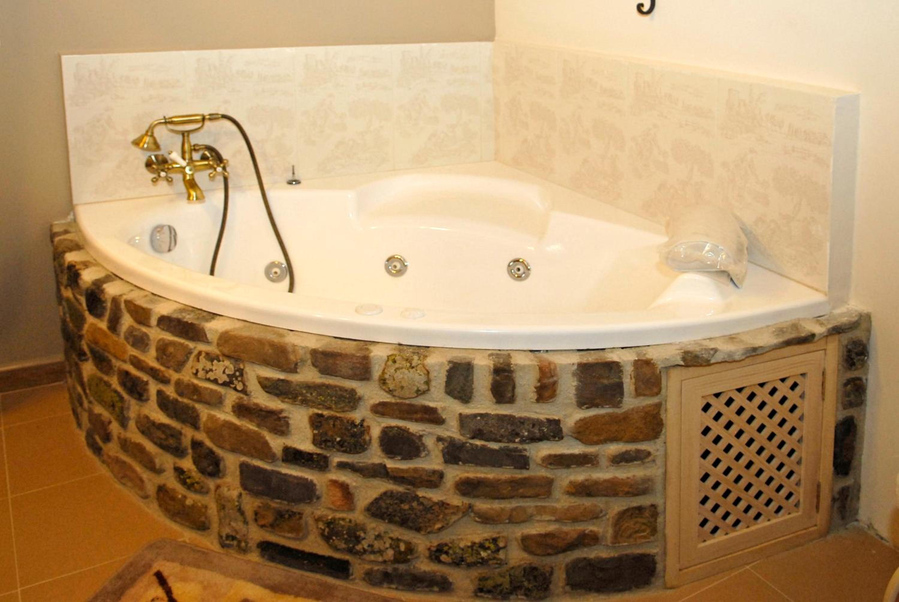 One-Bedroom Apartment with Spa Bath photo 2