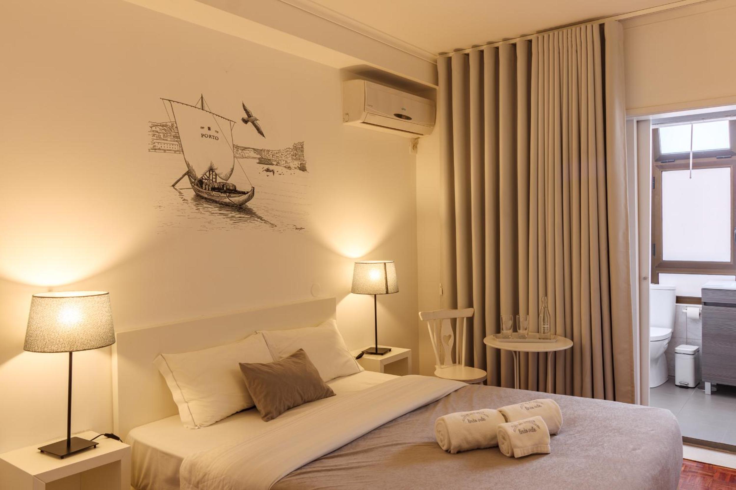 Double Room - Photo 6
