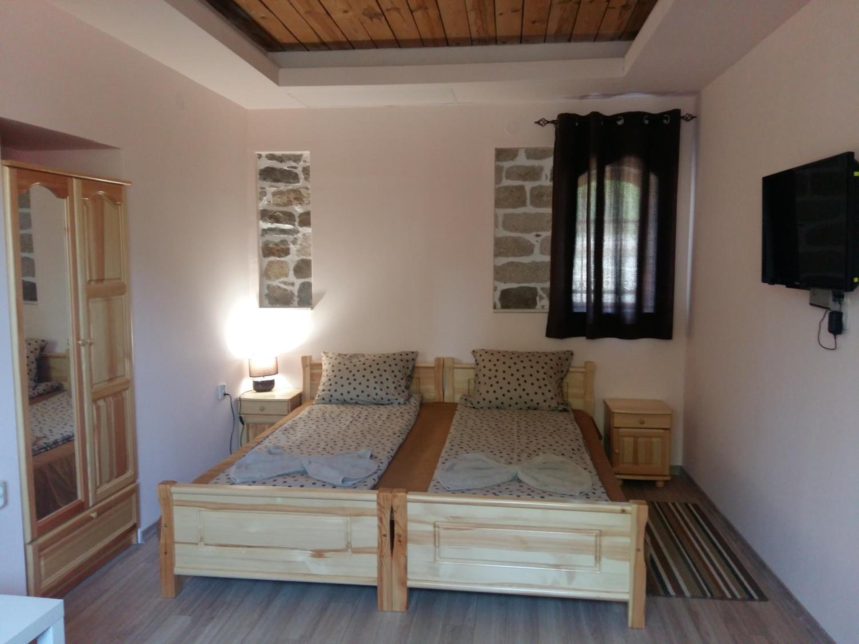 Double or Twin Room with Bathroom photo 1