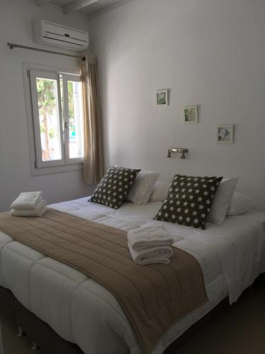 Budget Double Room with Balcony photo 2