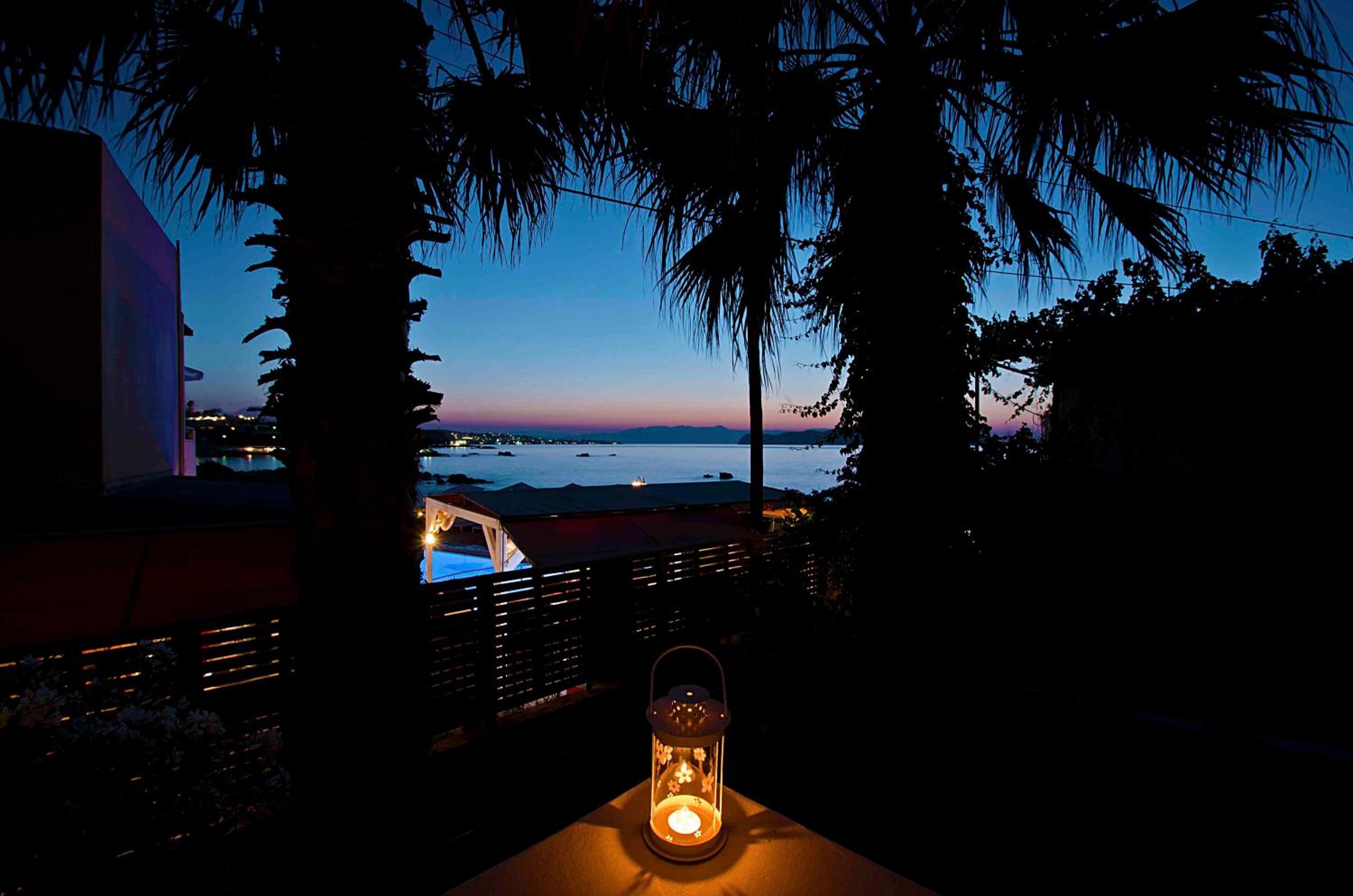 Apartment with Sea View - Photo 5