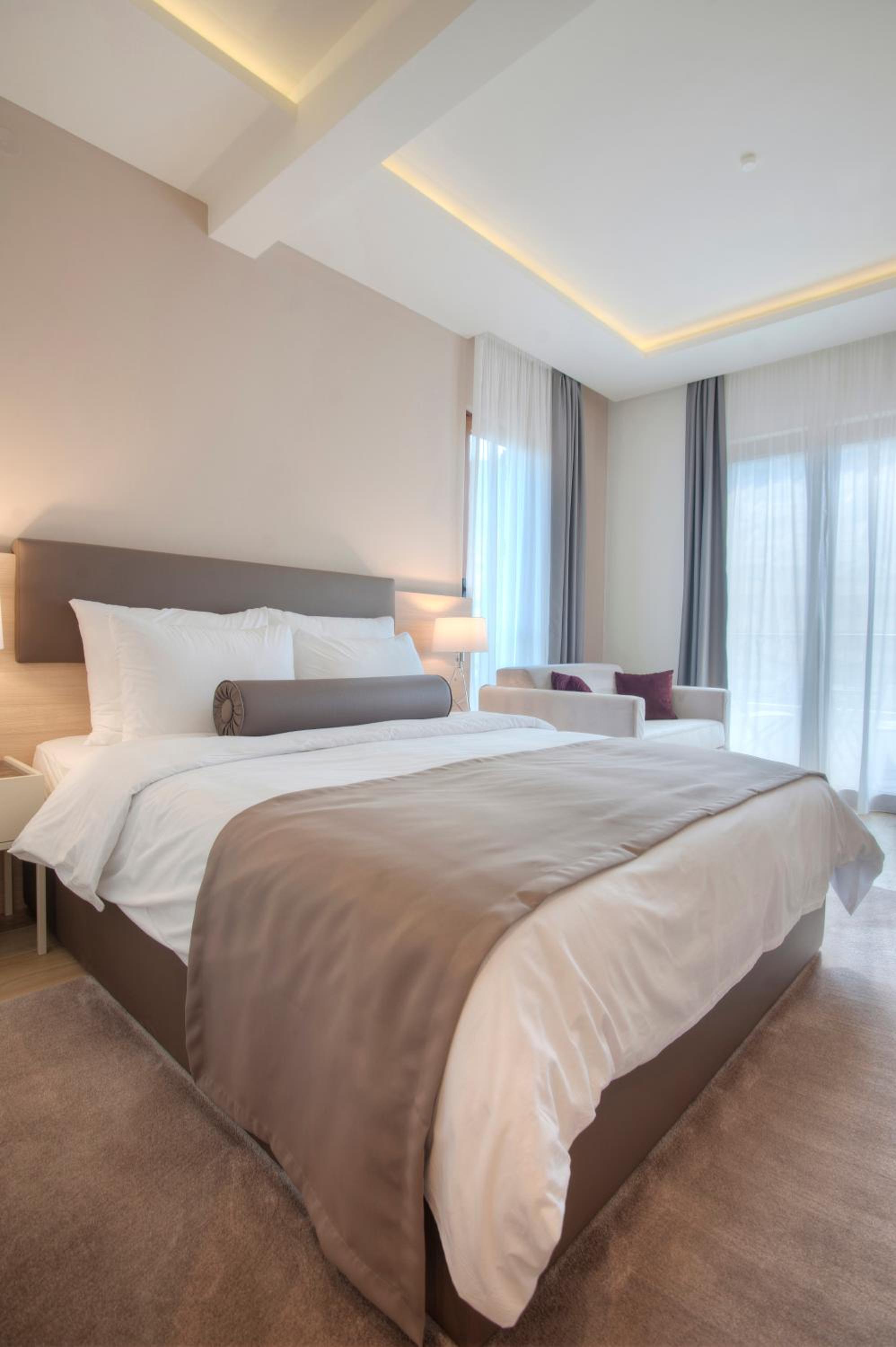 Superior Double or Twin Room photo 2