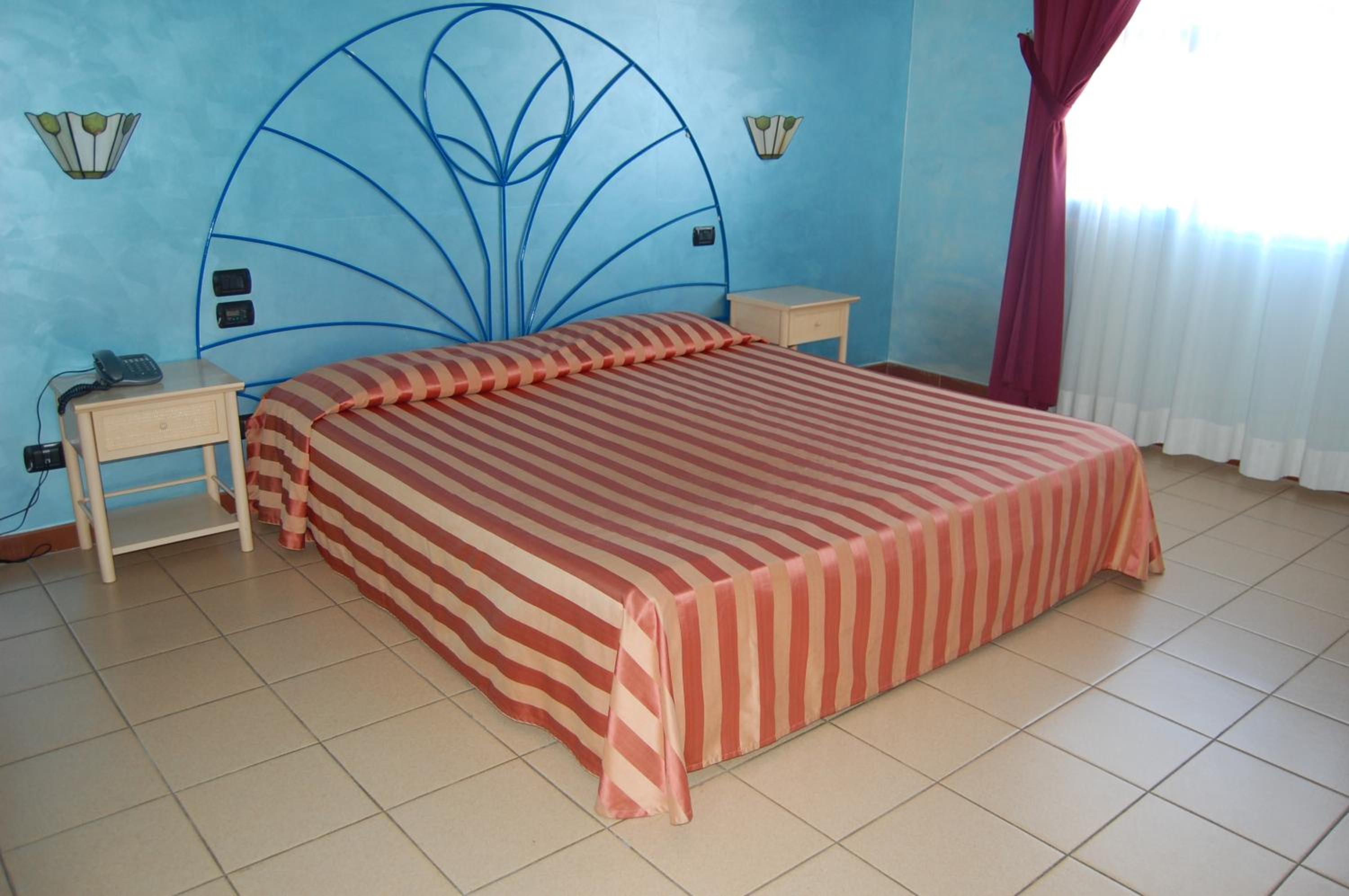 Double Or Twin Room photo 2