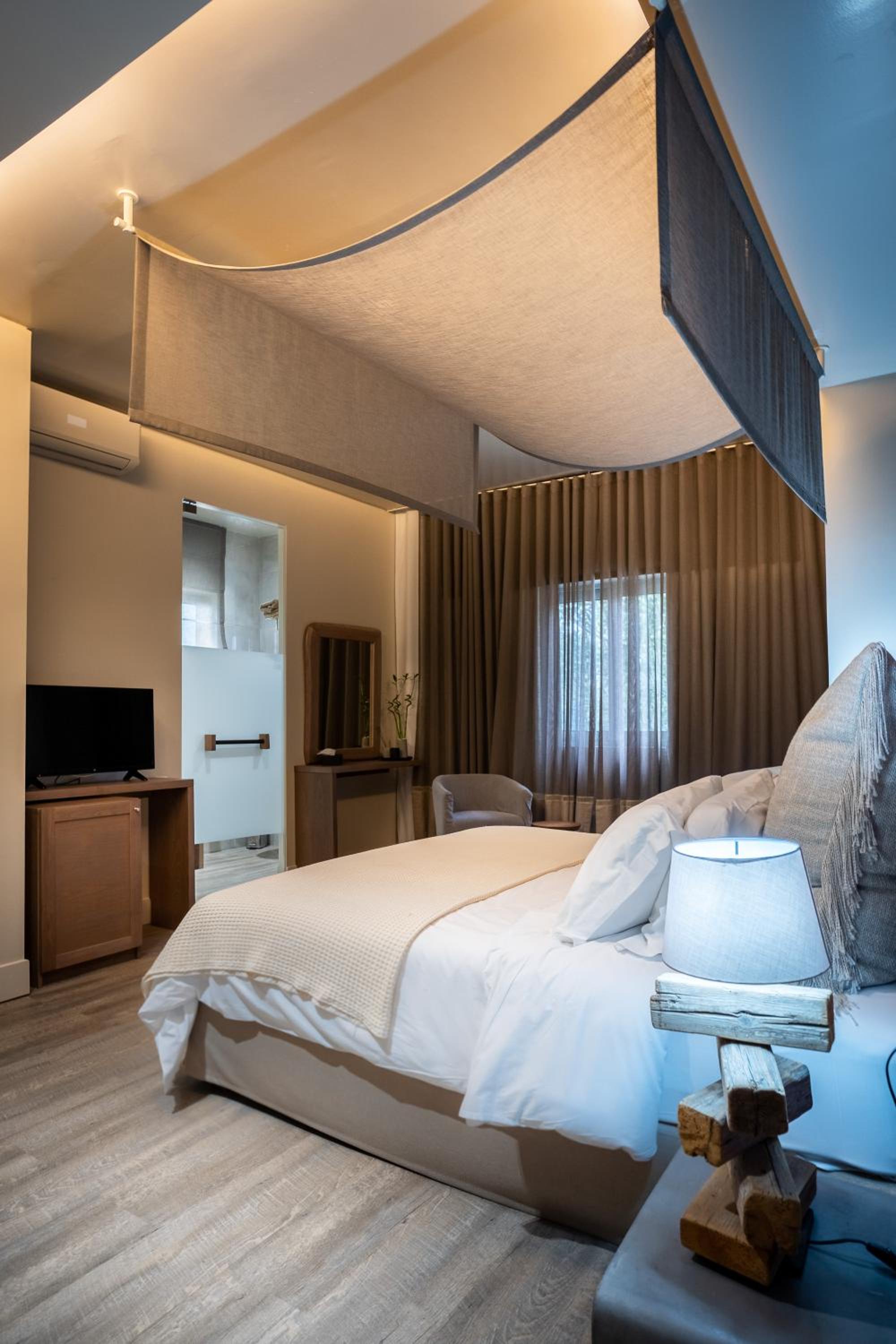 Premium Room - Photo 3