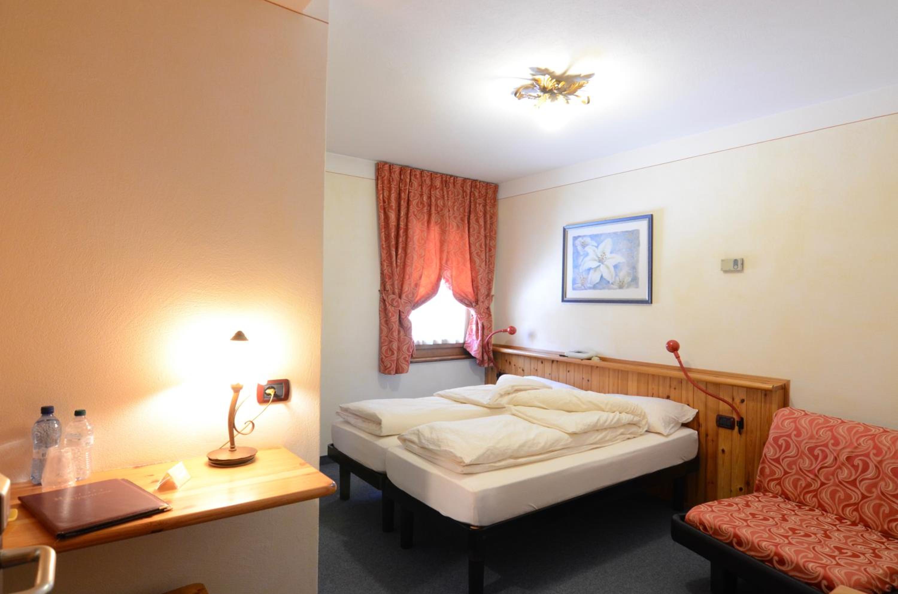 Triple Room - Photo 2