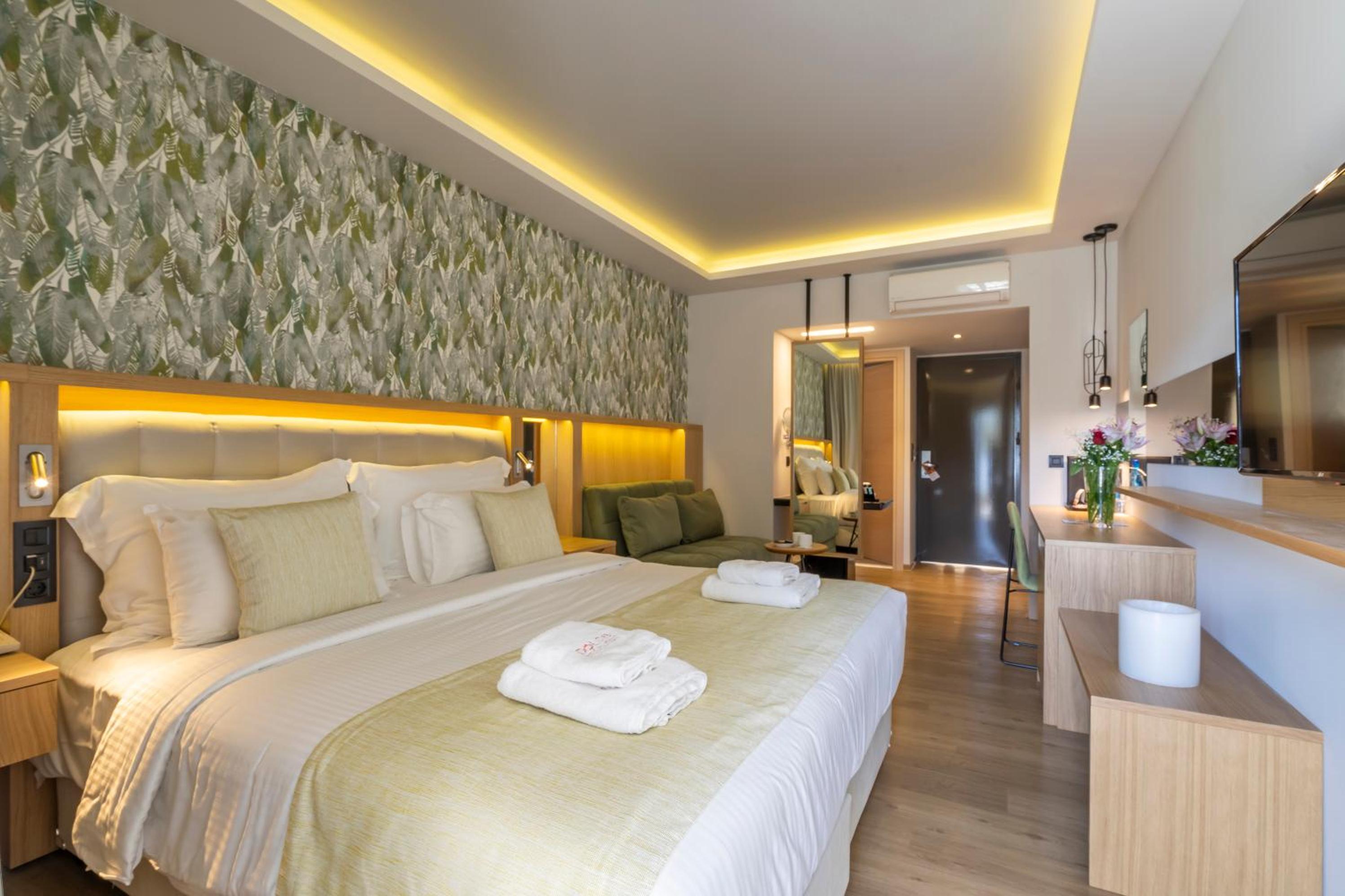 Executive Bungalow with Sea View - Photo 2