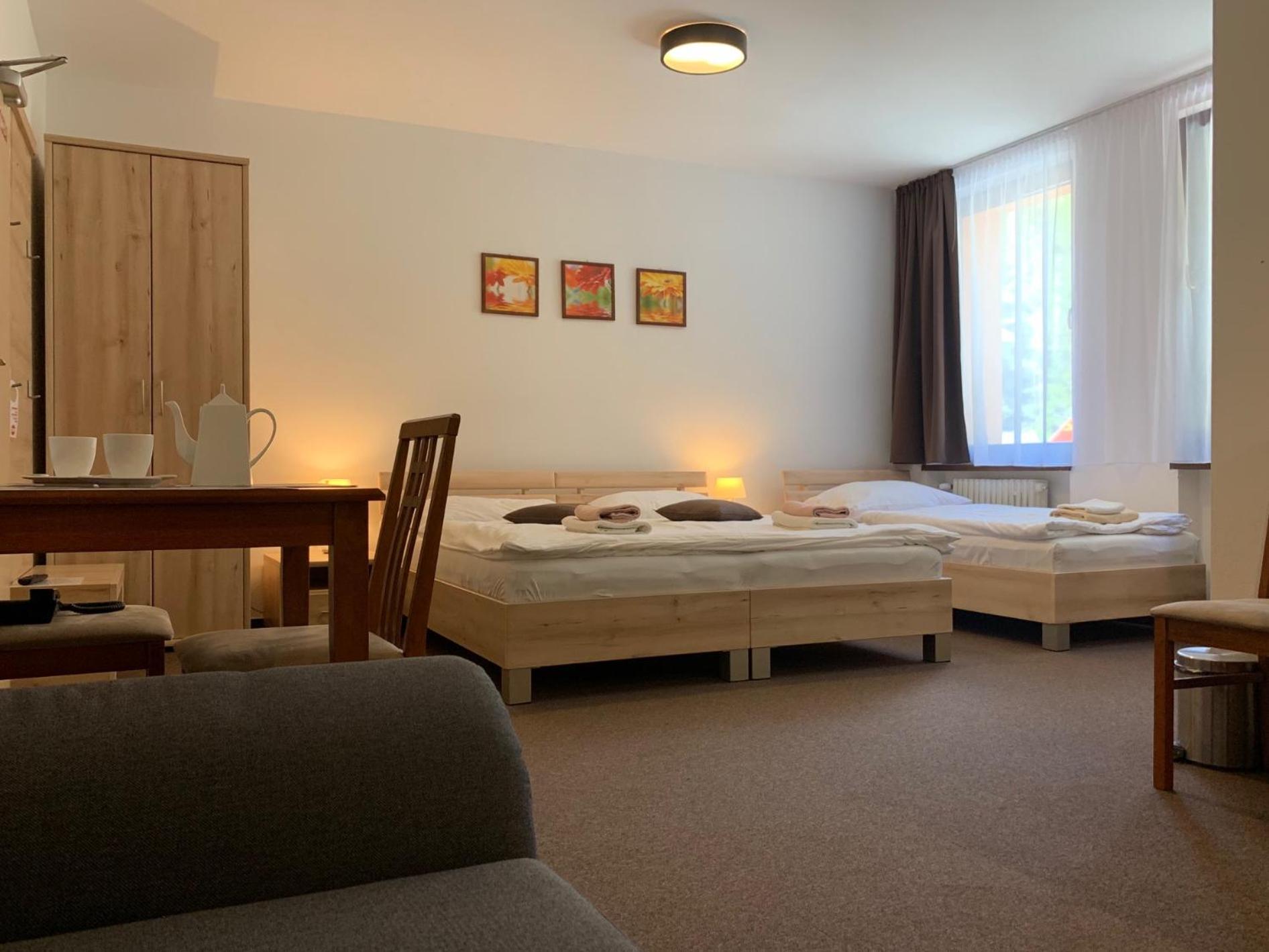 Triple Room with Kitchenette - Photo 1