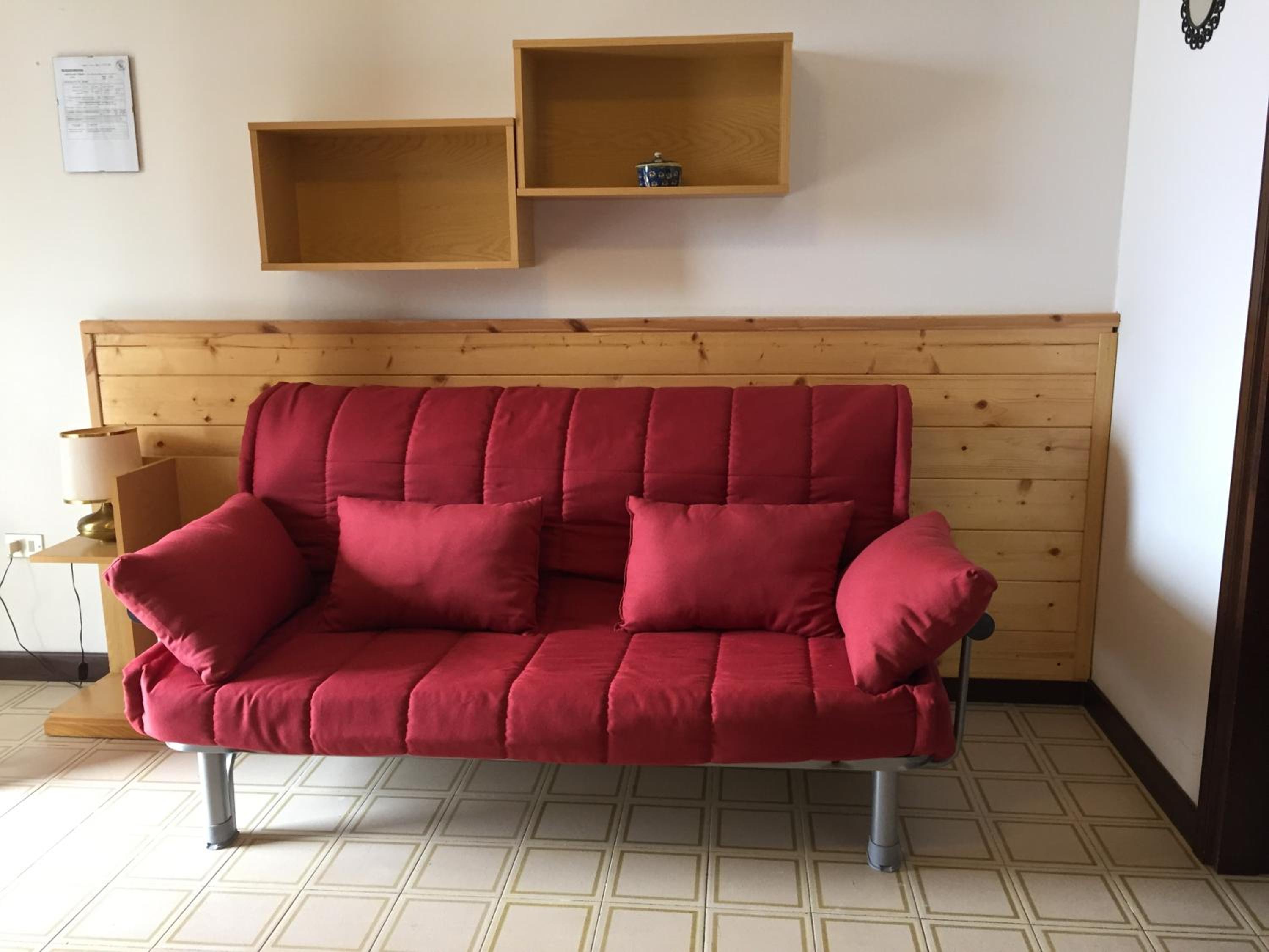 One-Bedroom Apartment with Lake View photo 1