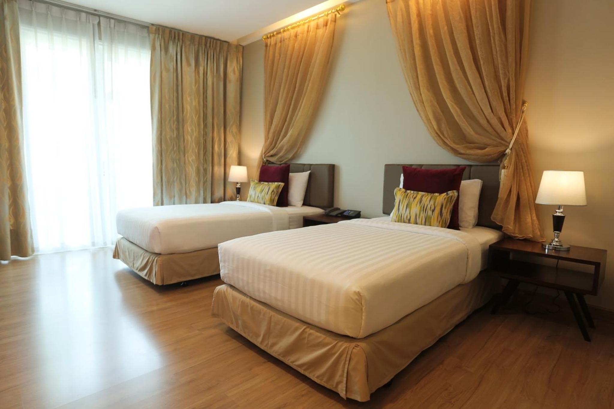 Deluxe Twin Room