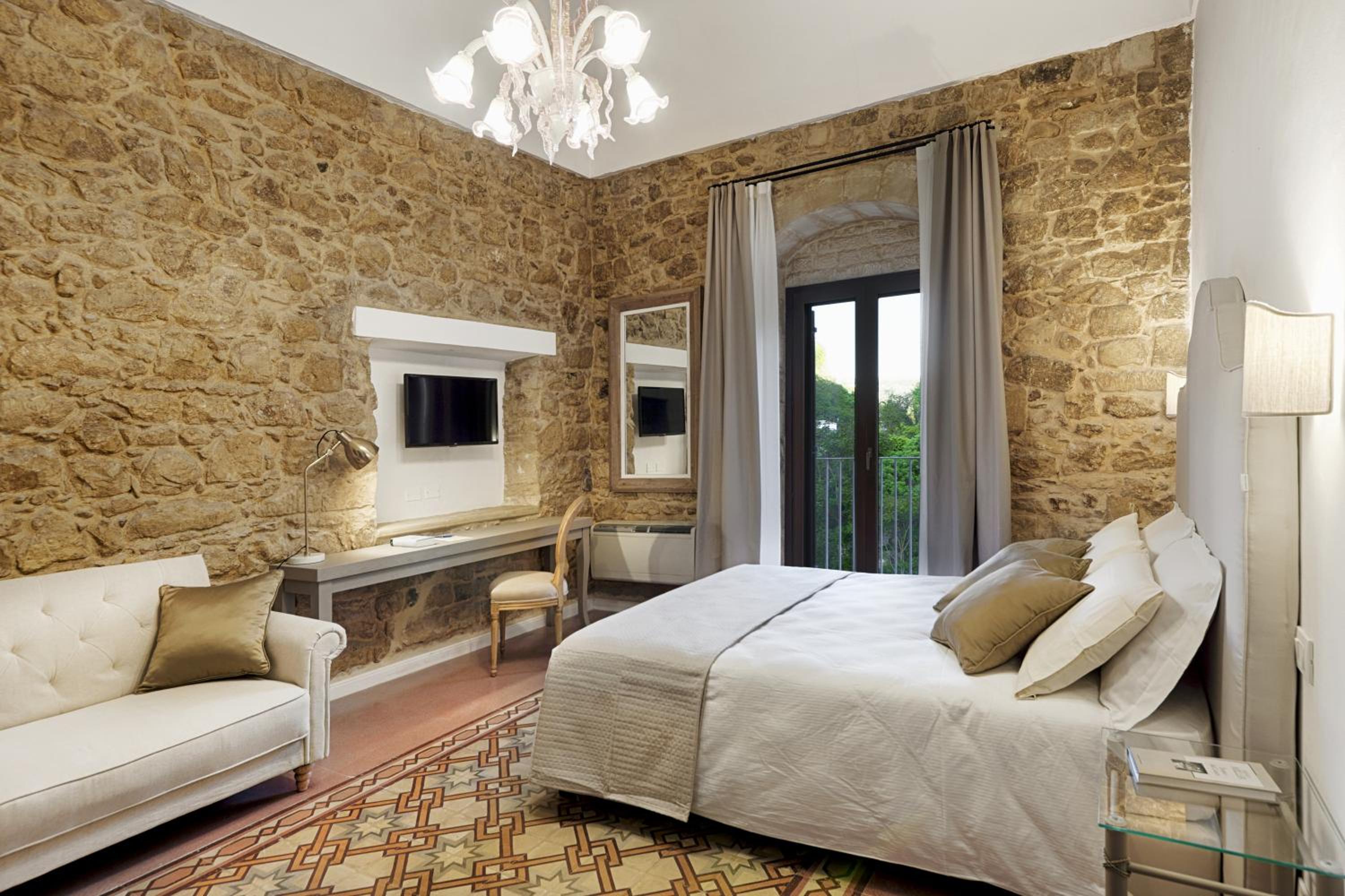 Superior Double Room with Extra Bed