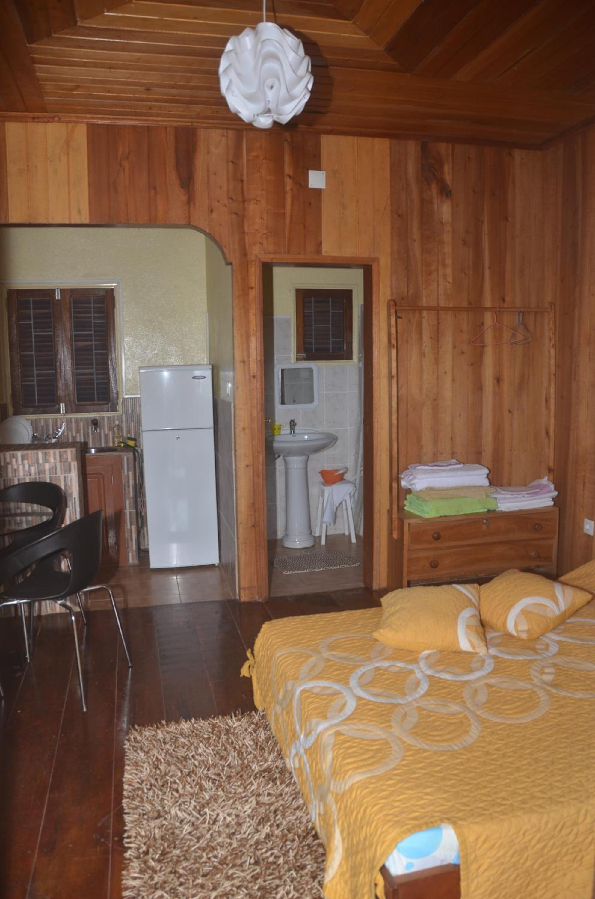 One-Bedroom House photo 3