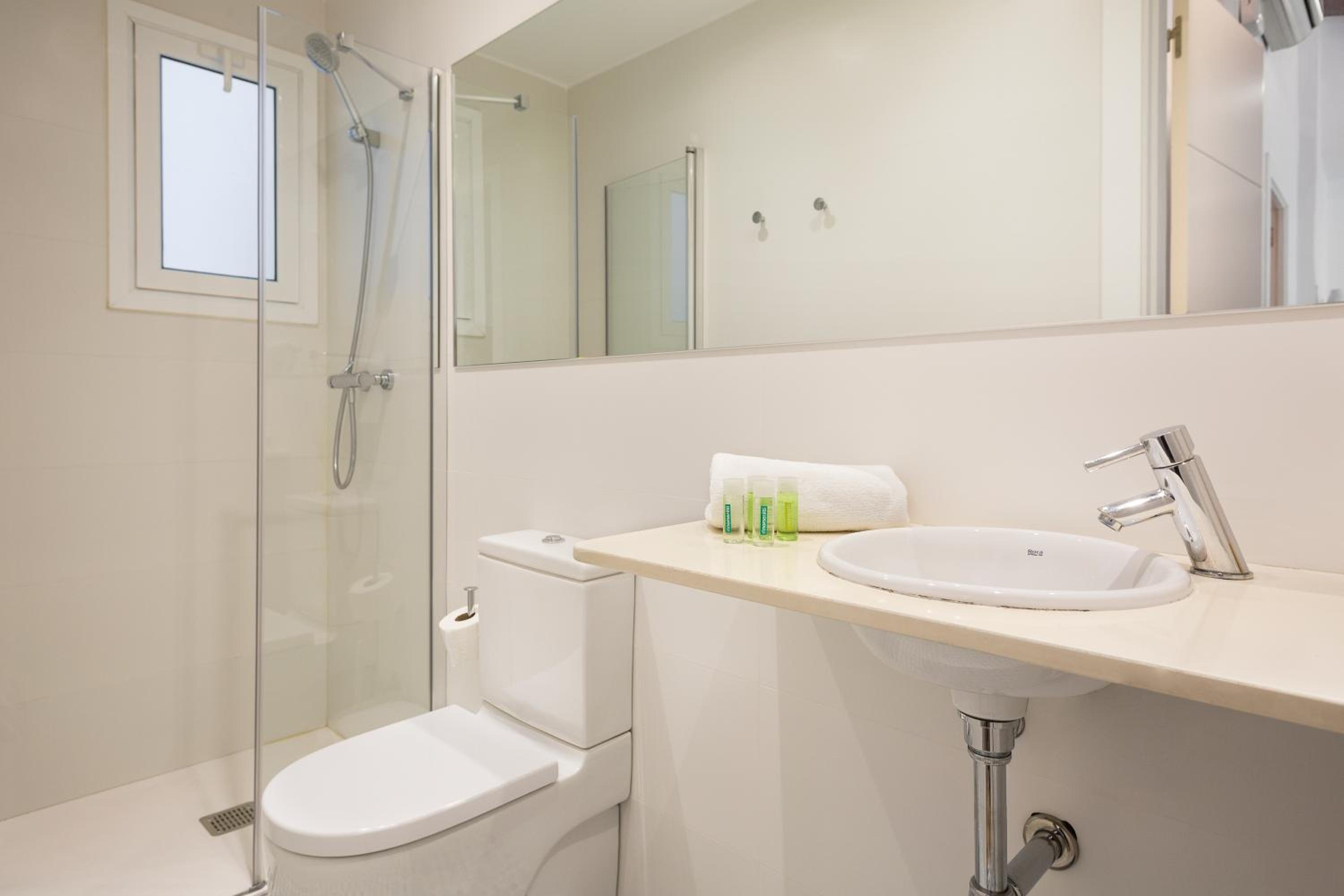 Apartment (9-10 adults) photo 3