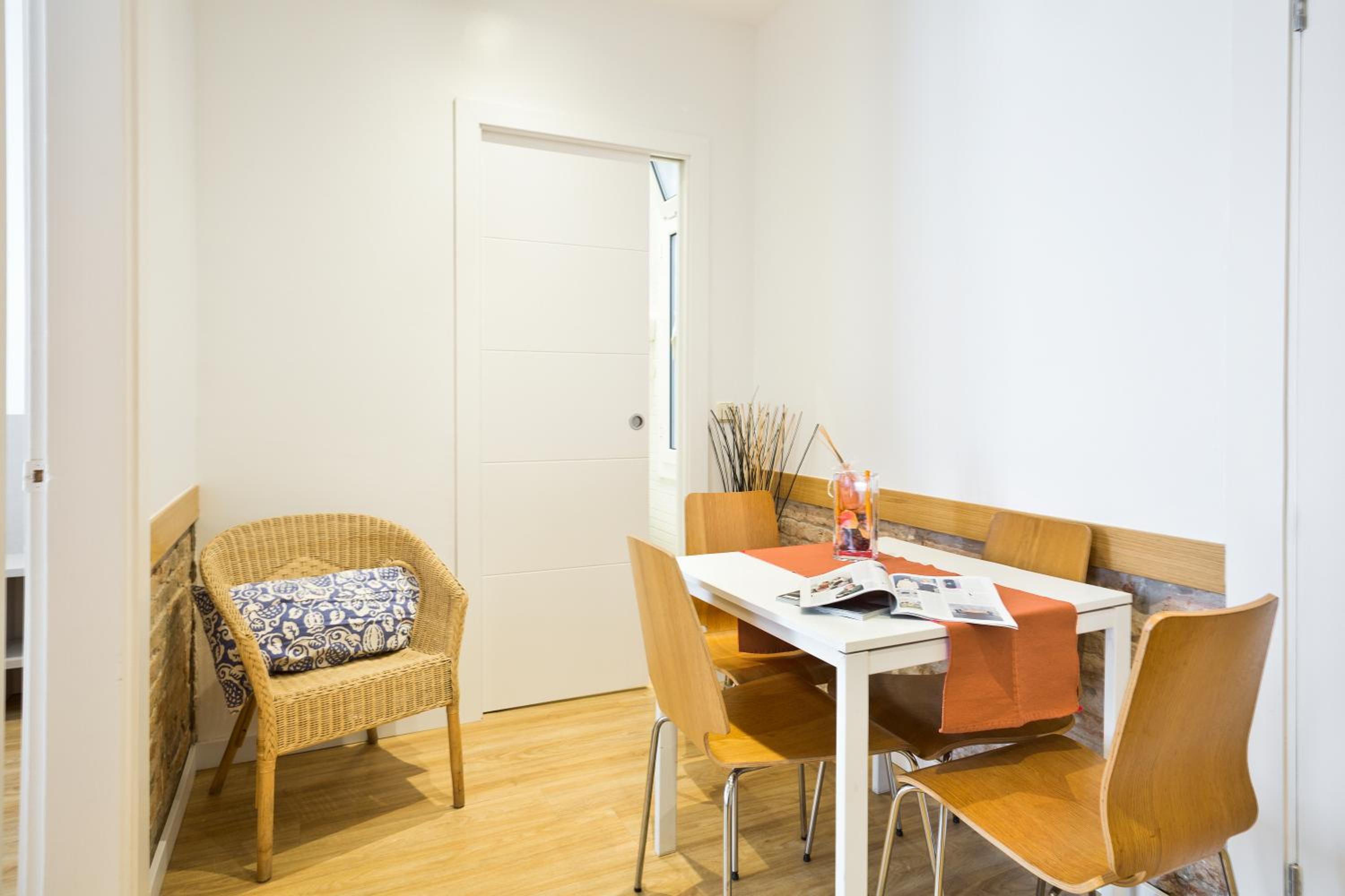 Apartment (3 Adults) photo 2