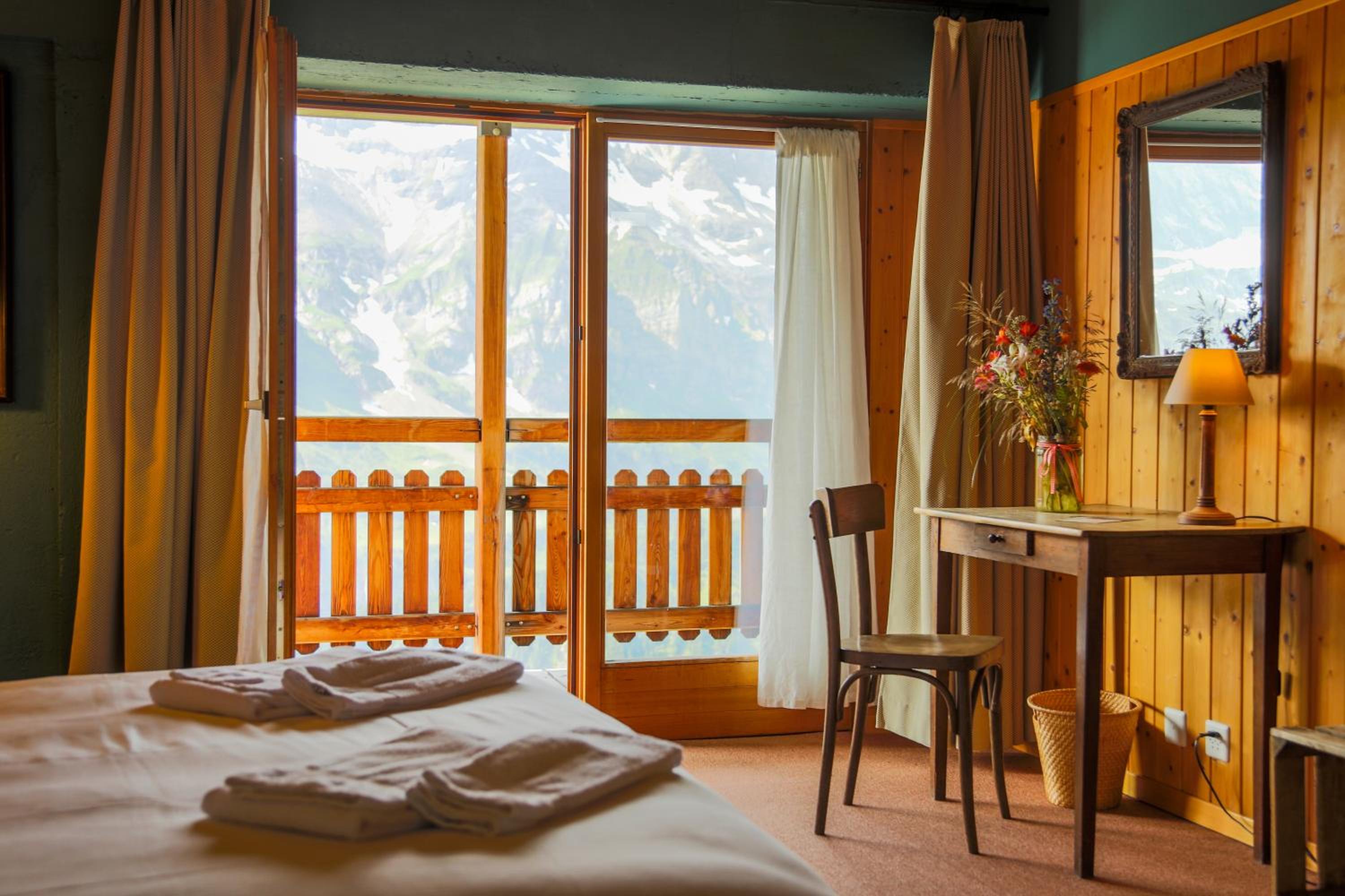 Deluxe Double Room - Photo 2