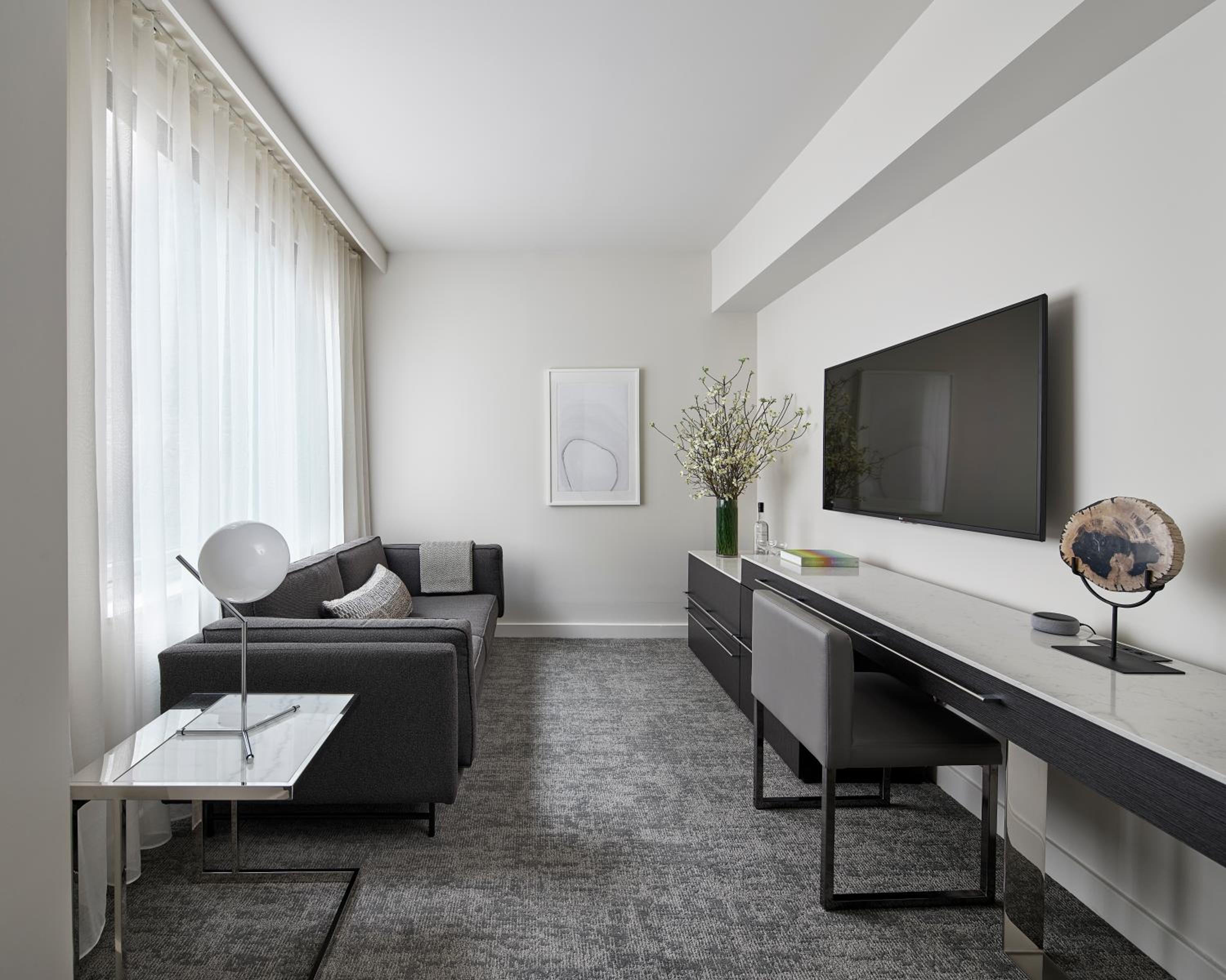 Junior King Suite with Sofa Bed