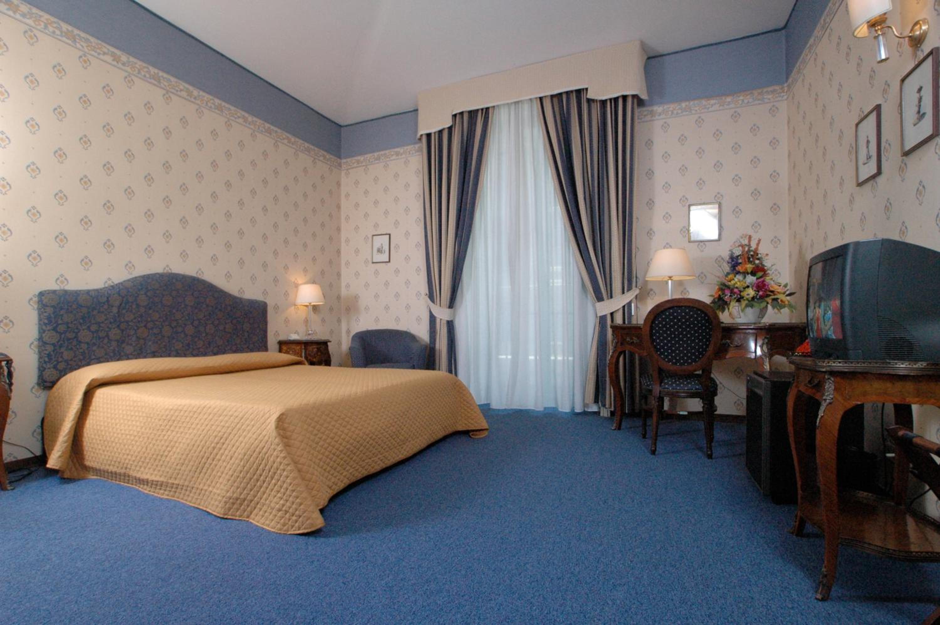 Standard Double Room - Photo 1
