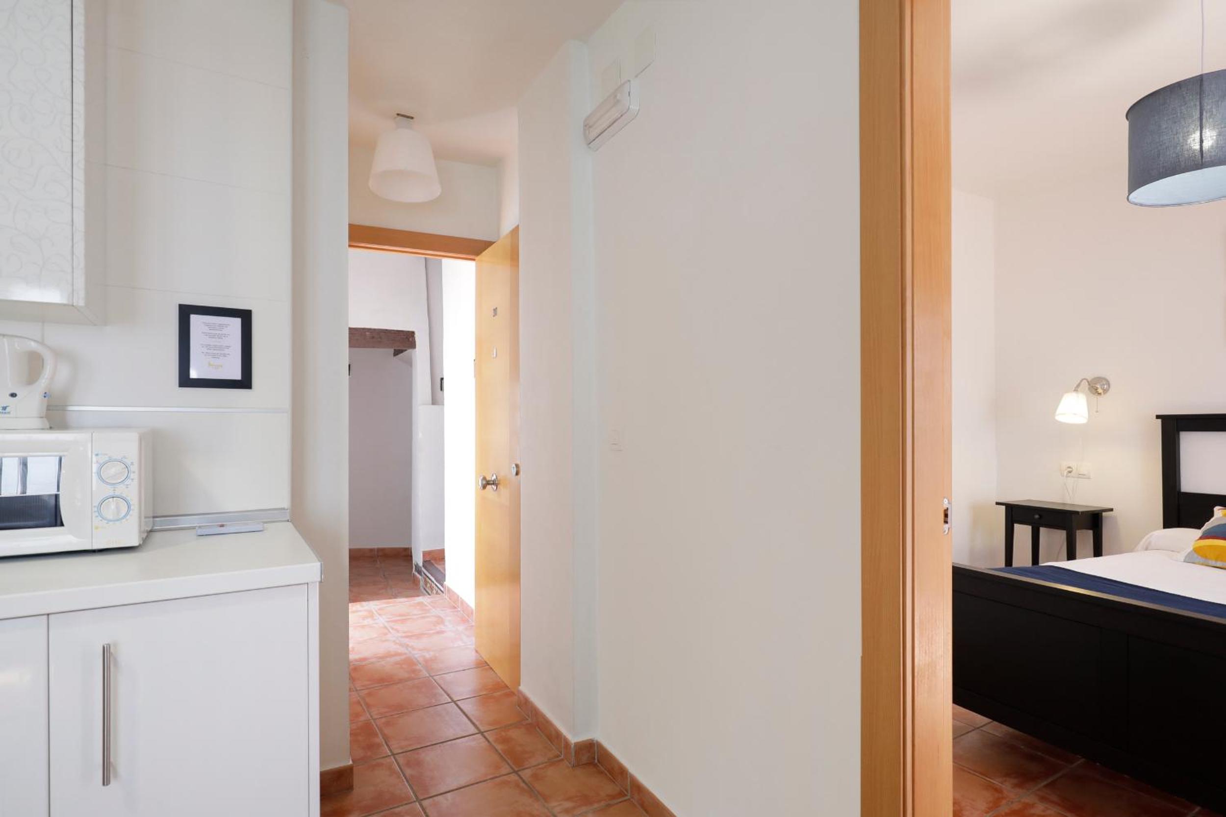 Apartment - Photo 2