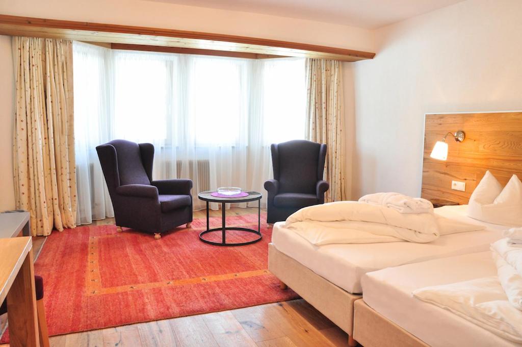 Standard Double Room - Photo 15