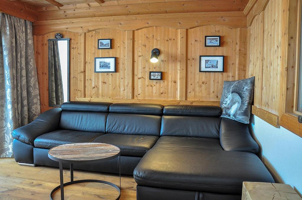 Standard Suite - Photo 4