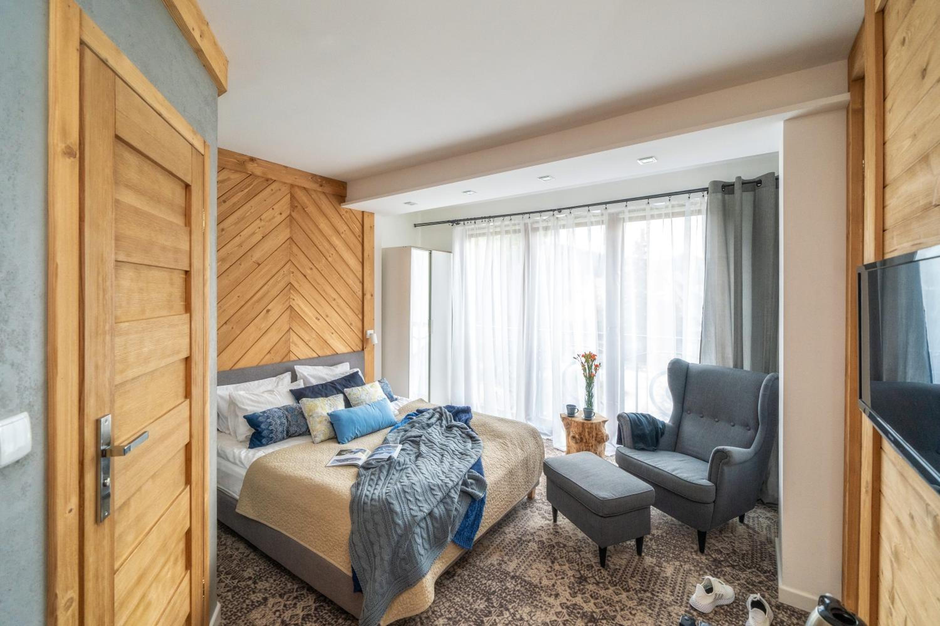 Deluxe Double Room with Terrace - Photo 2