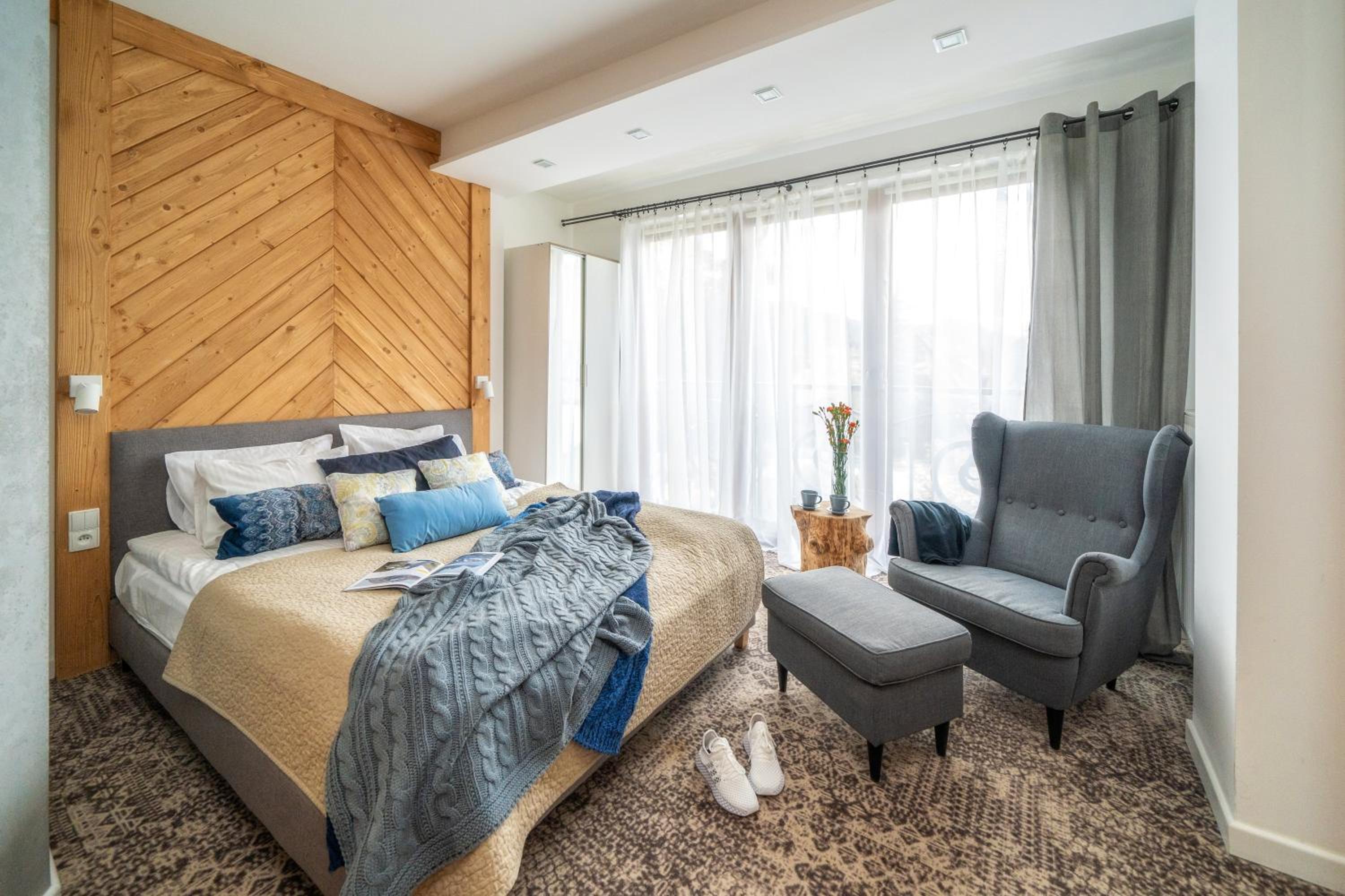 Deluxe Double Room with Terrace - Photo 10